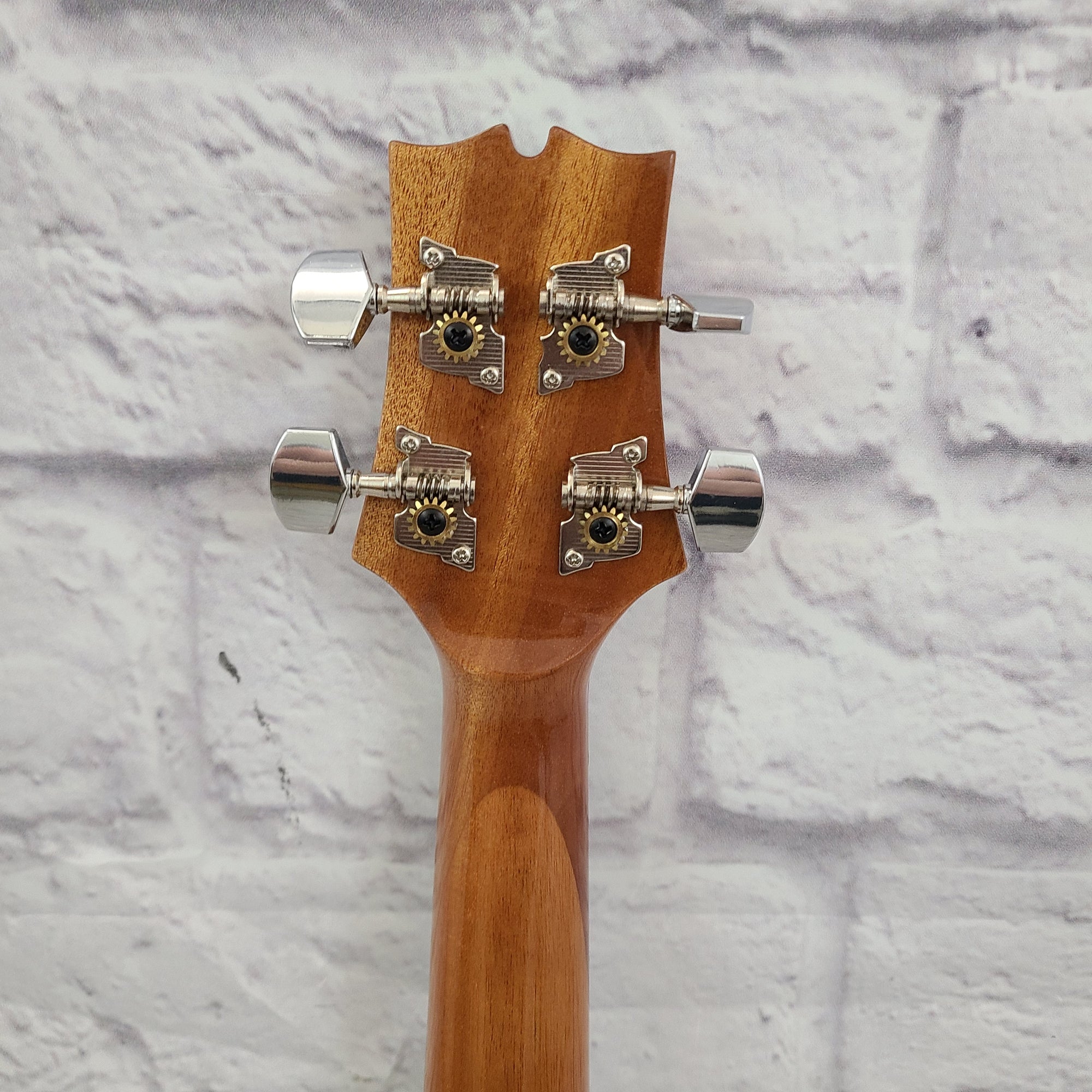 Mitchell MU80X Ukulele