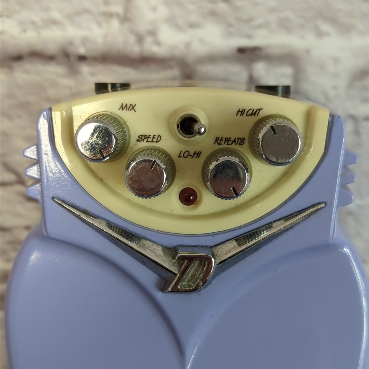 Danelectro DE-1 Dan Echo Delay Pedal - Evolution Music