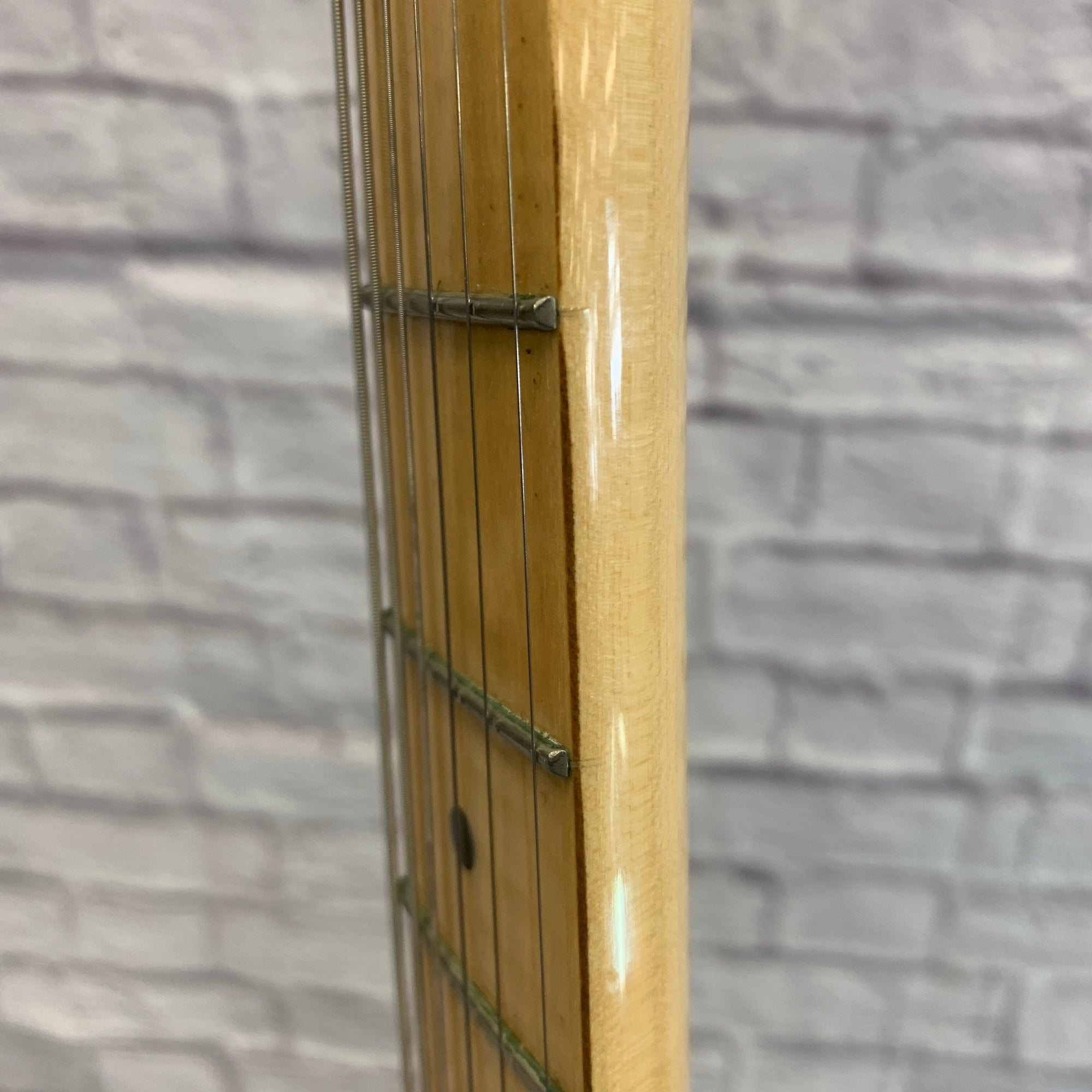 Squier 50s Straocaster Maple Fretboard