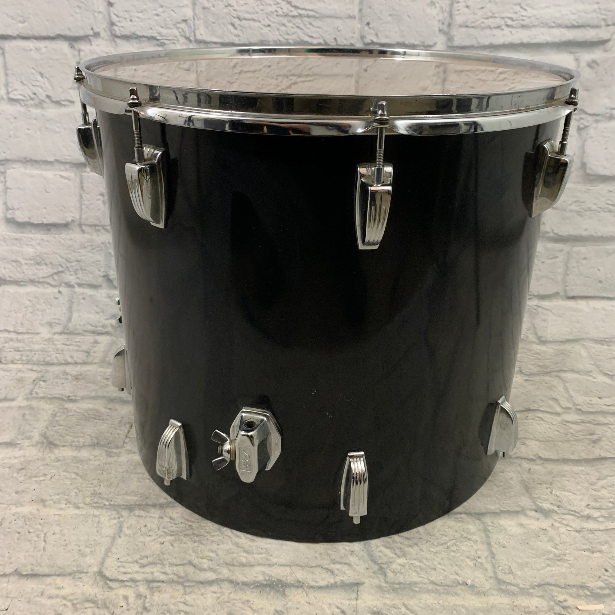 Ludwig B/O Pointed Badge 18x16 Floor Tom Black Wrap