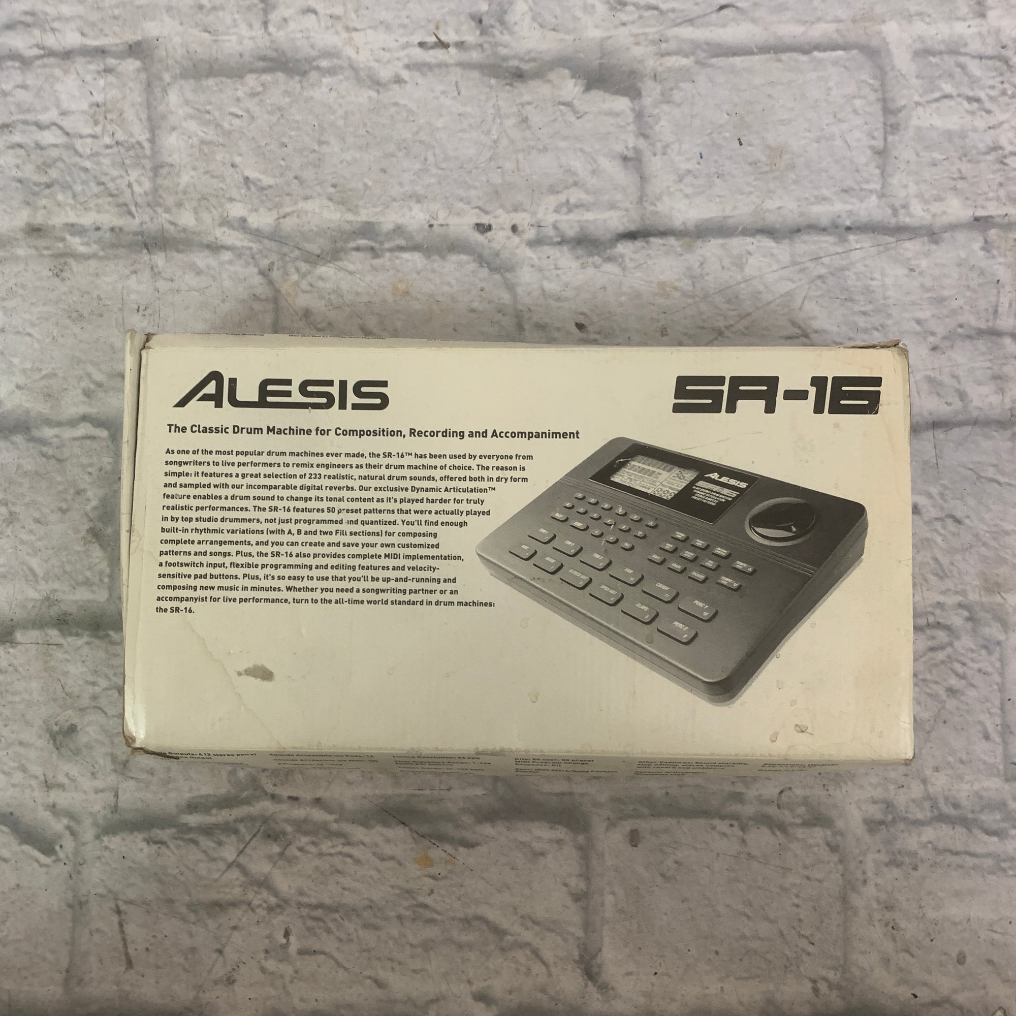 Alesis Sr-16 Drum Machine Electric Drum Machine