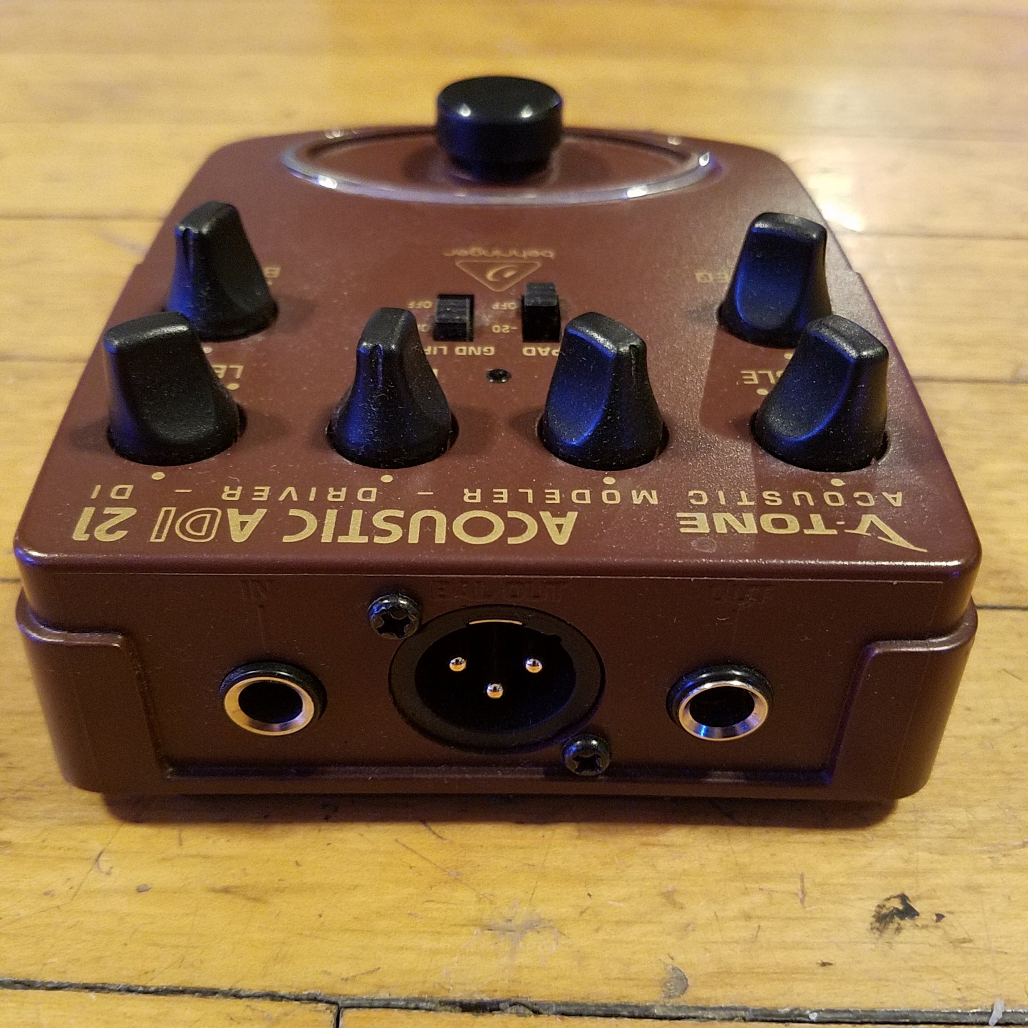 Behringer V Tone Acoustic ADI 21