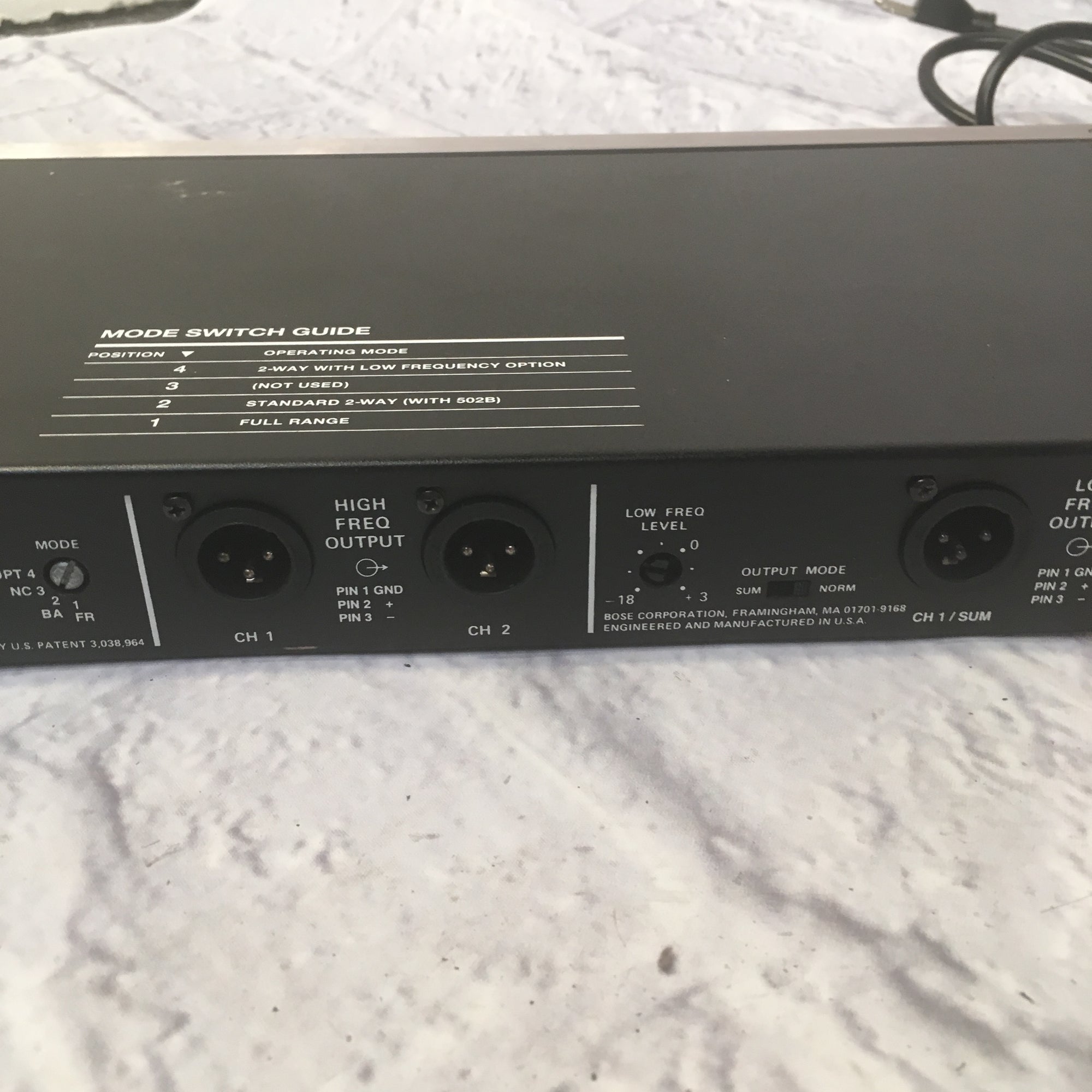 Bose 402-W with 402C Systems Controller Evolution Music