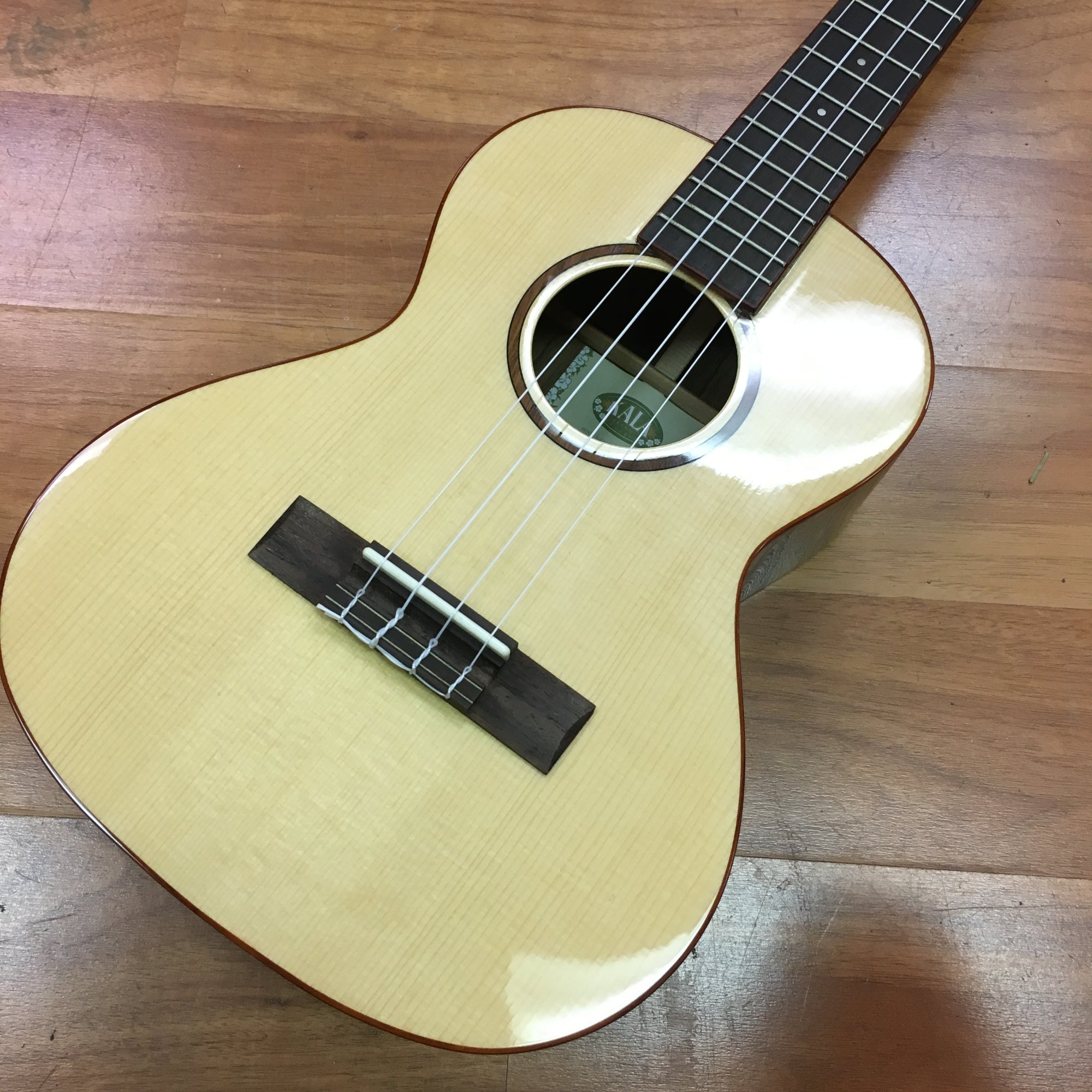 Kala Ka-Asov-T Ovangkol Tenor Ukulele