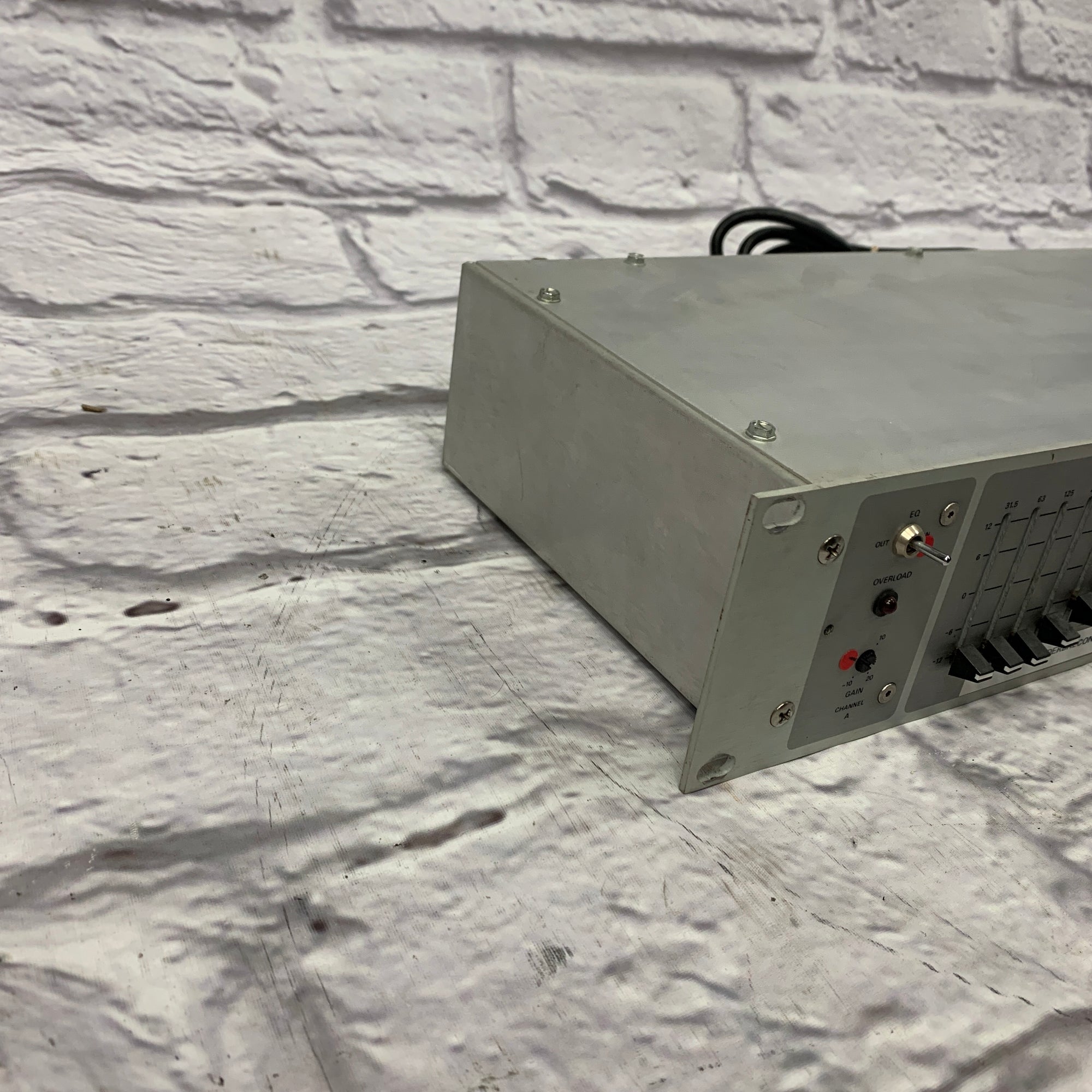 Urei EQ 535 Dual Ten-Band Equalizer