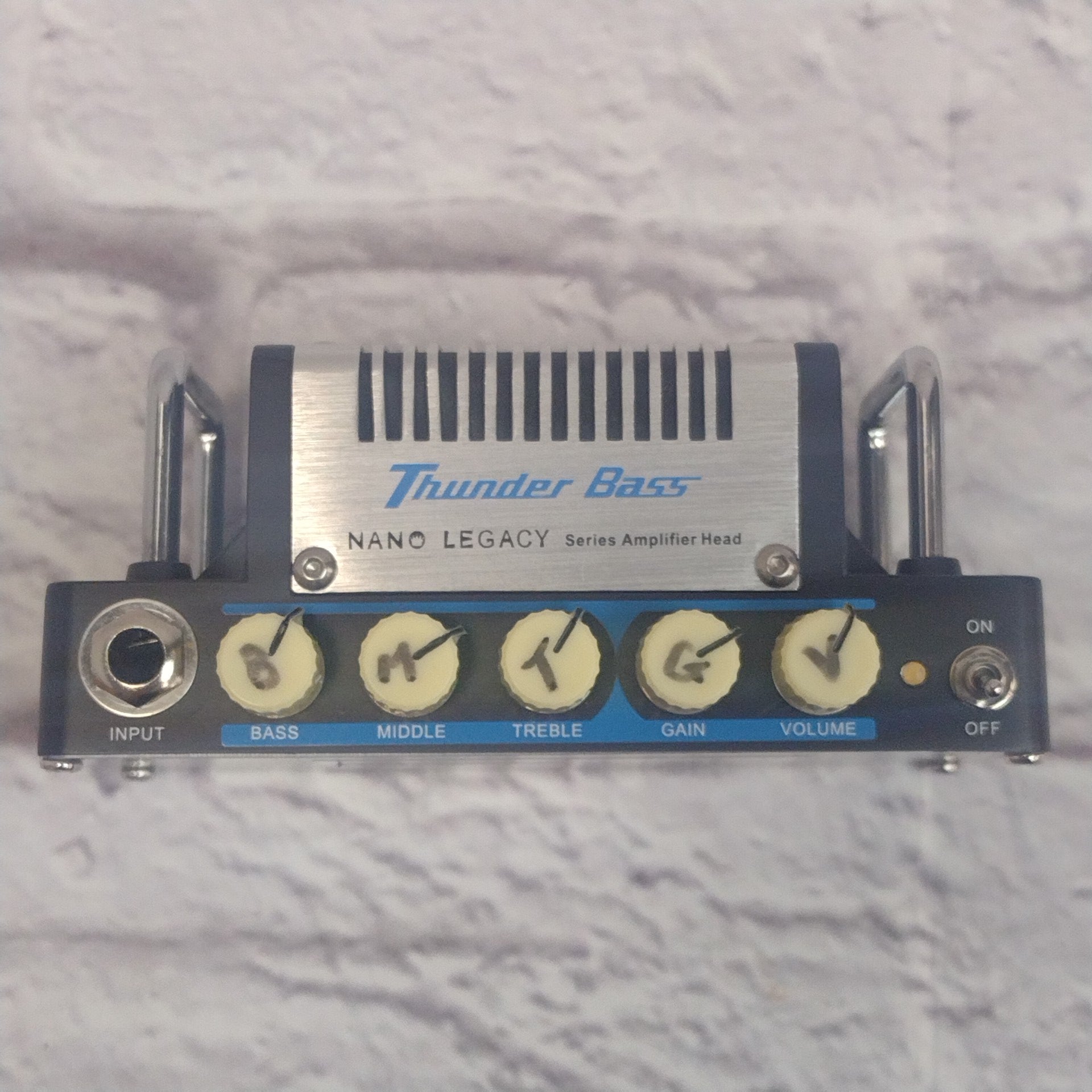 Hotone Thunder Bass Nano Legacy Amp Head