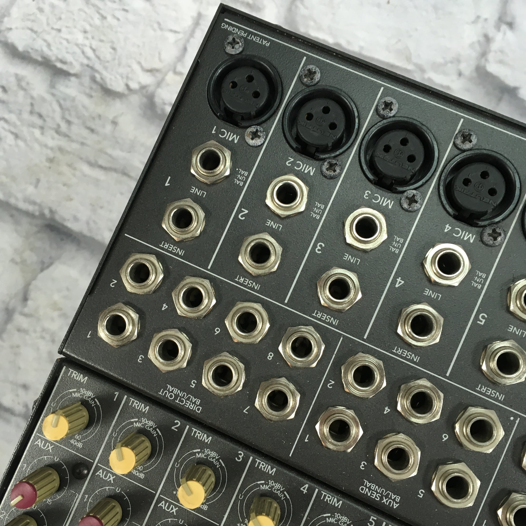 Mackie CR1604VLX 16 Channel Passive Mixer