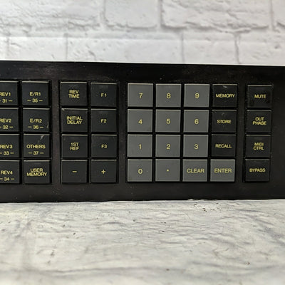 Yamaha Digital Reverberator REV 7 Rack Unit