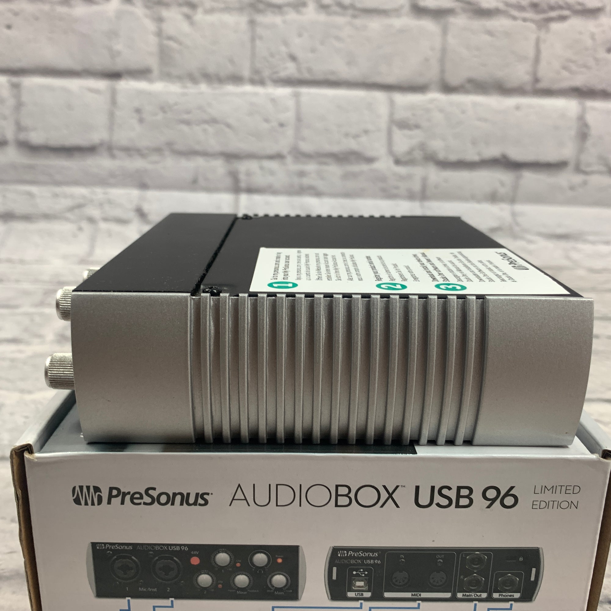 Presonus Audiobox USB 96 Black Interface