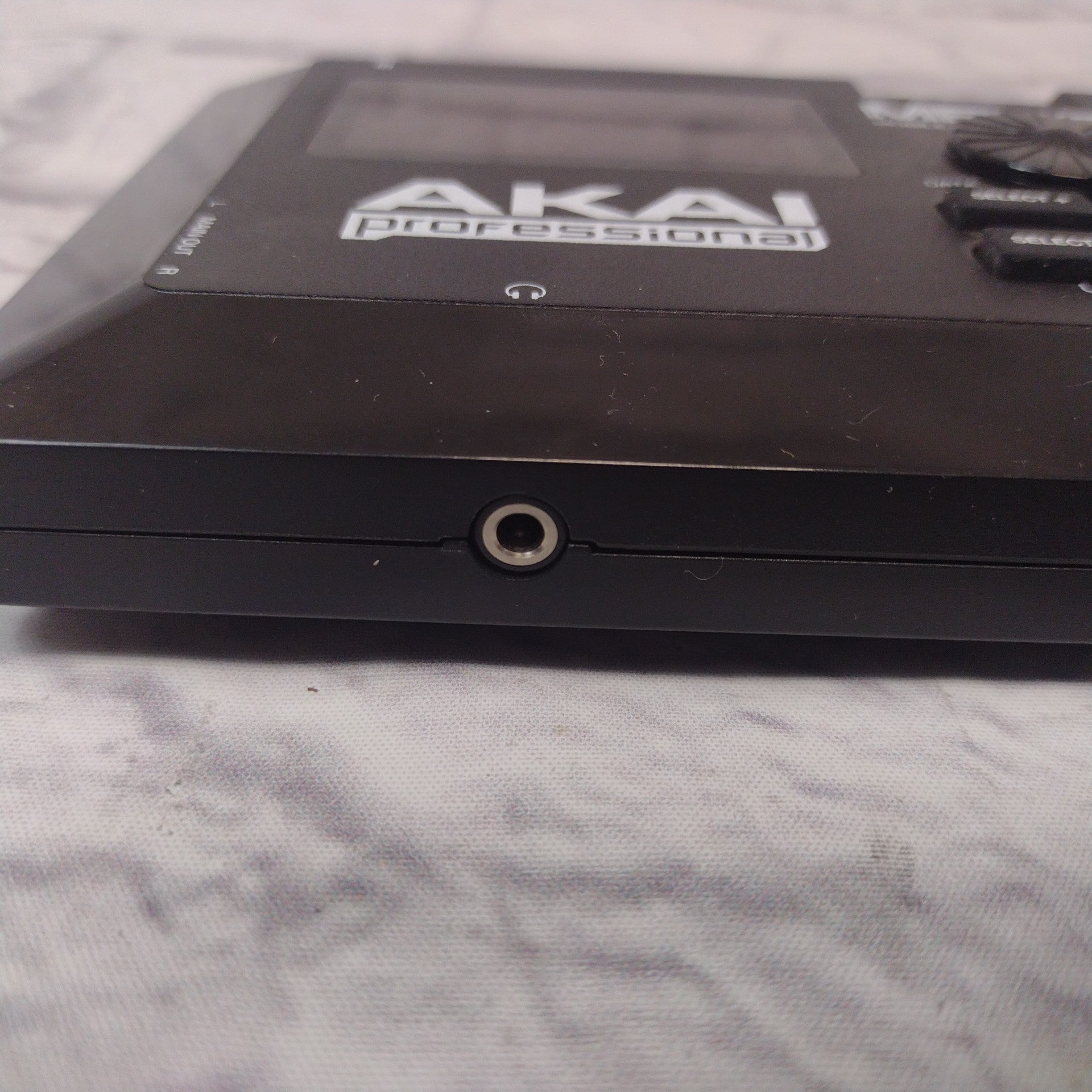 Akai MPX8 SD Sample Player