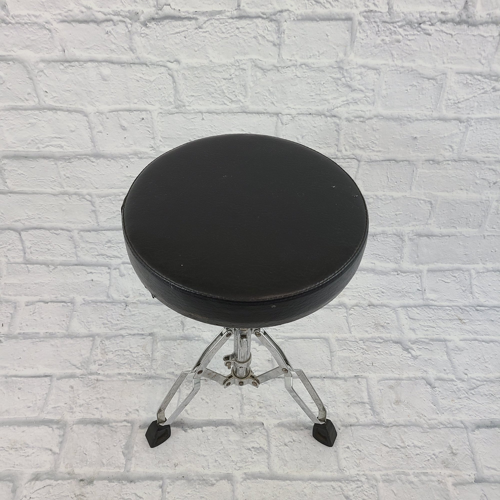 Pearl Drum Throne