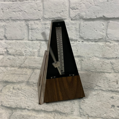 Wittner 804 K Metronome in Walnut - New Old Stock!