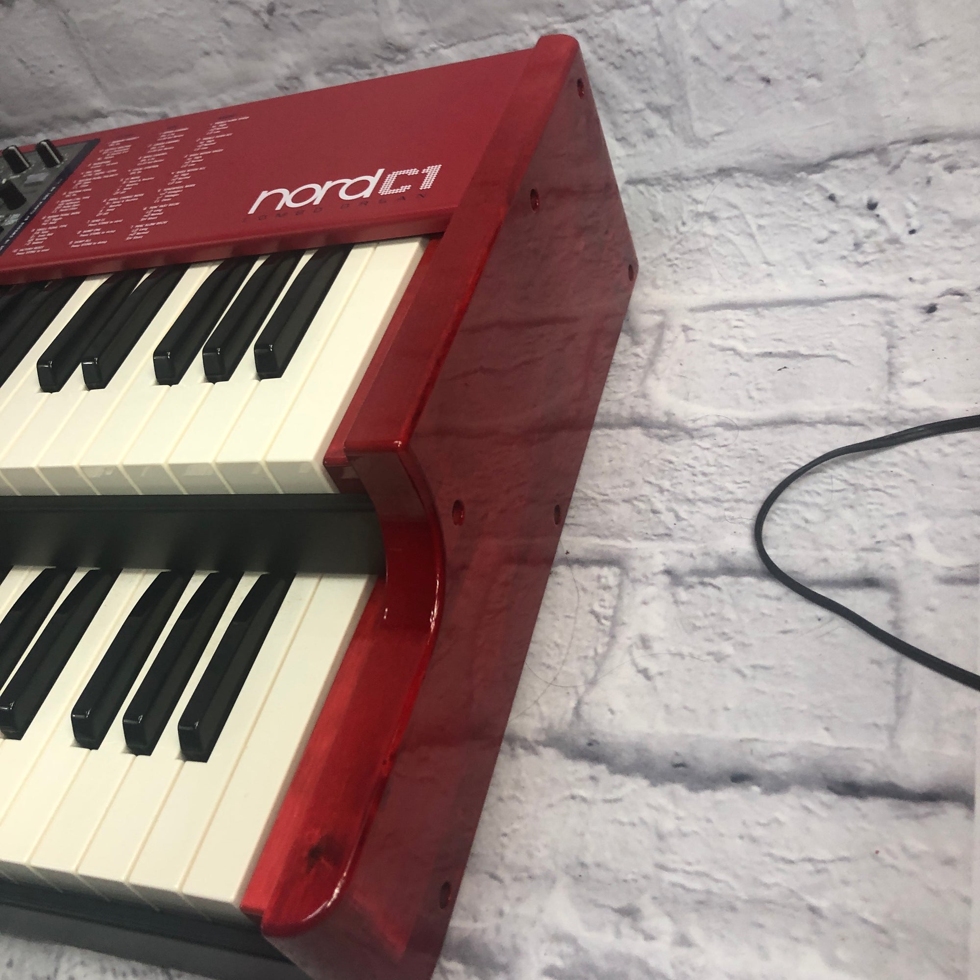 Nord C-1 Combo Organ w. Case
