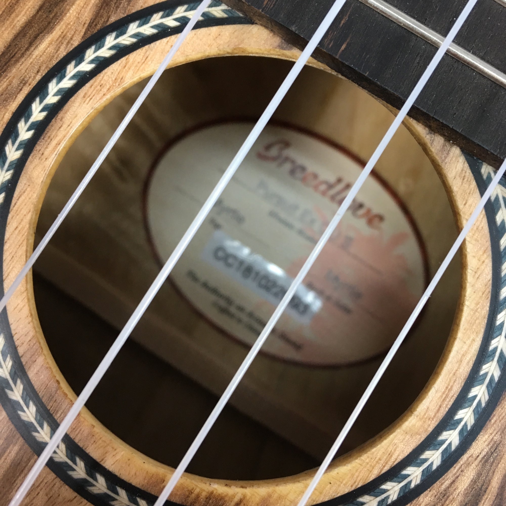 Breedlove Pursuit Ex Cu S Concert Ukulele