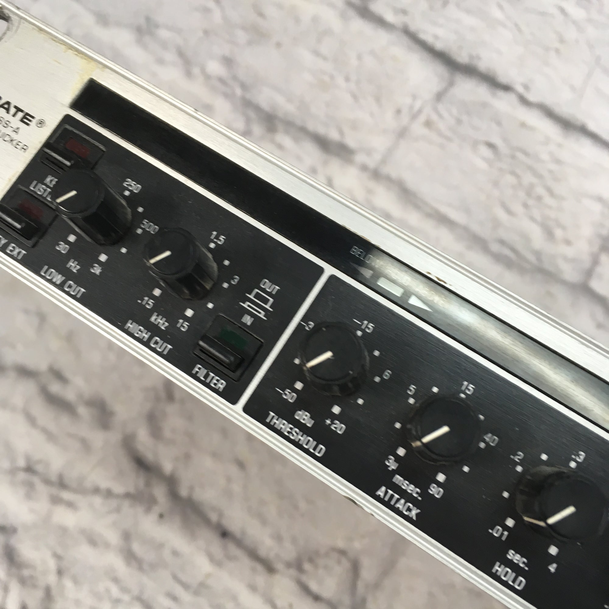 Behringer XR 2000 Intelligate