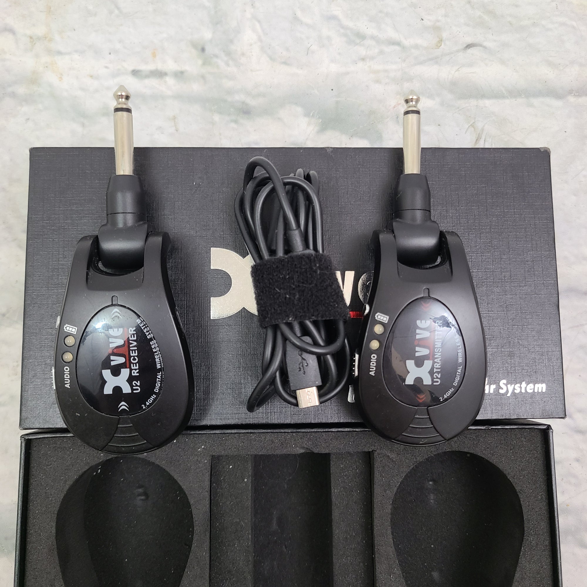 Xvive U2 Wireless Guitar Transmitter Evolution Music