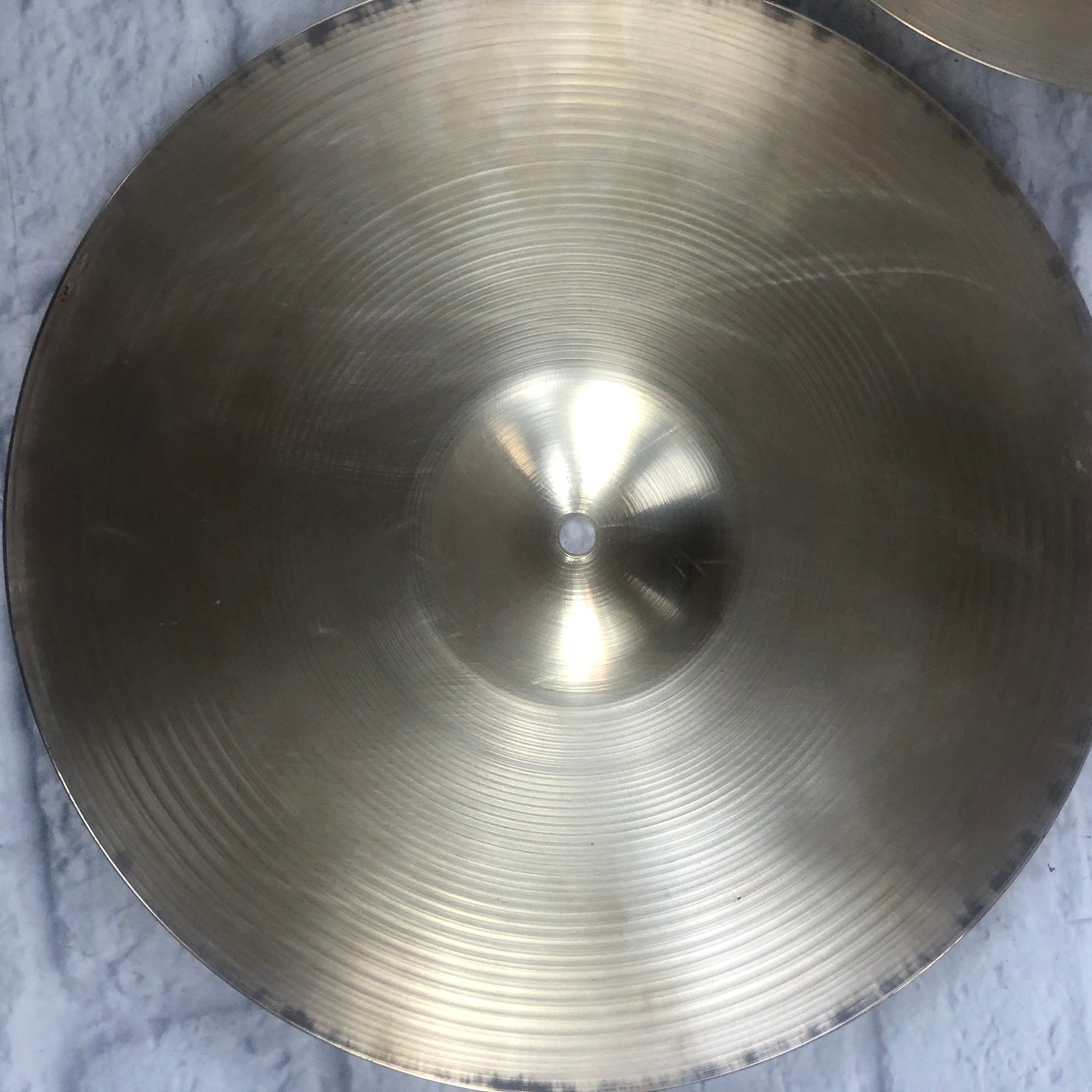 Zildjian 14 Hi Hat Cymbal Pair Unknown Series