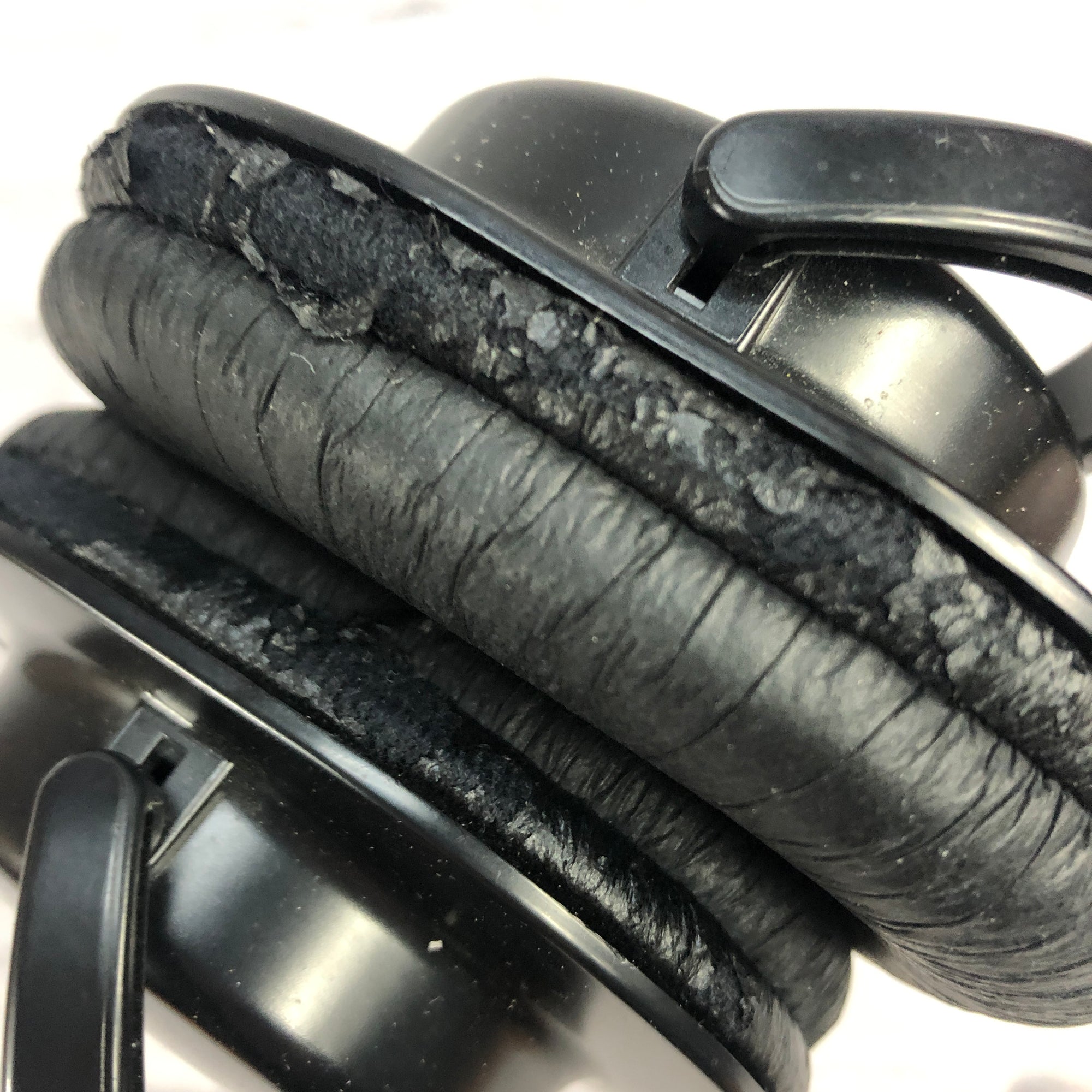 Audio Technica ATH M30 Headphones
