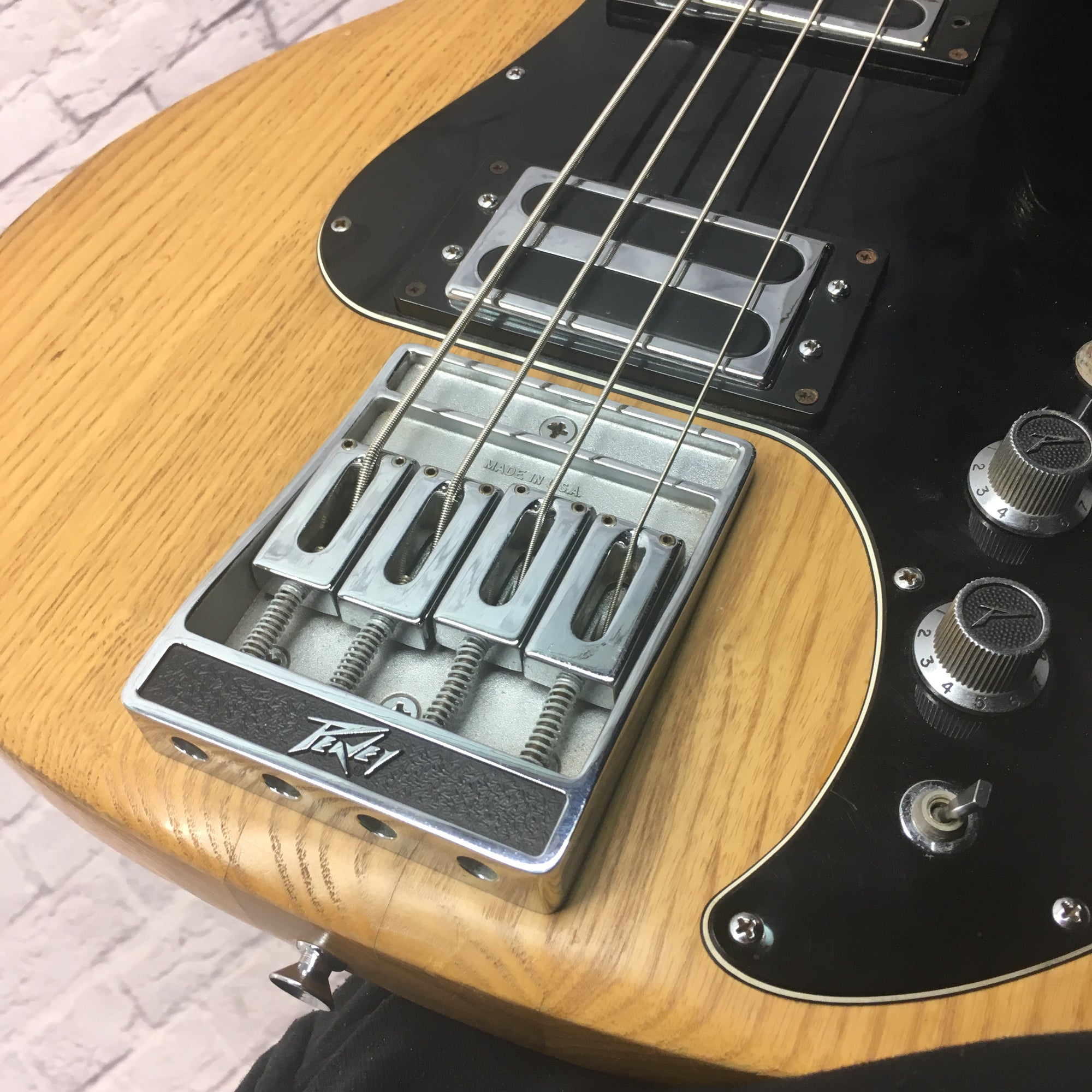 Peavey T40 Vintage 1985 Bass Made in USA