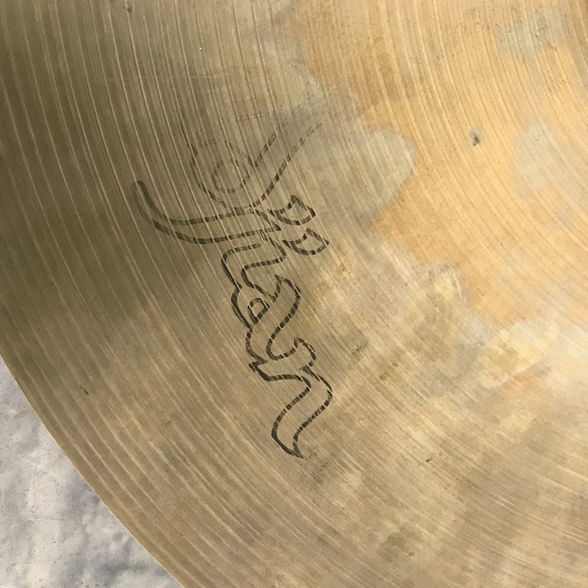 Zildjian Avedis 18 Crash Cymbal