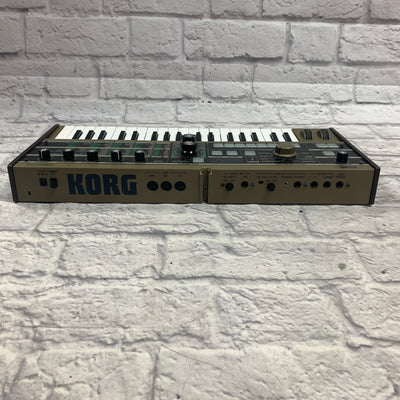 Korg MicroKorg Synthesizer with Gator Bag