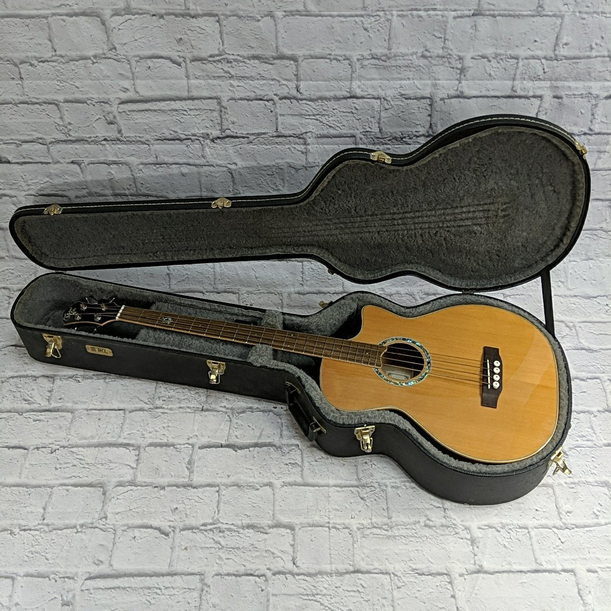 Michael Kelly Club Custom 4N Acoustic Bass with Case