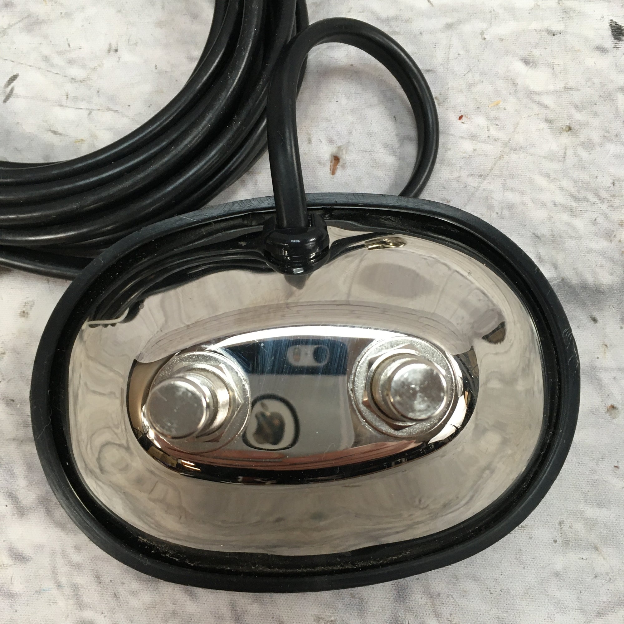 Unknown Fender Style 2 Button Footswitch