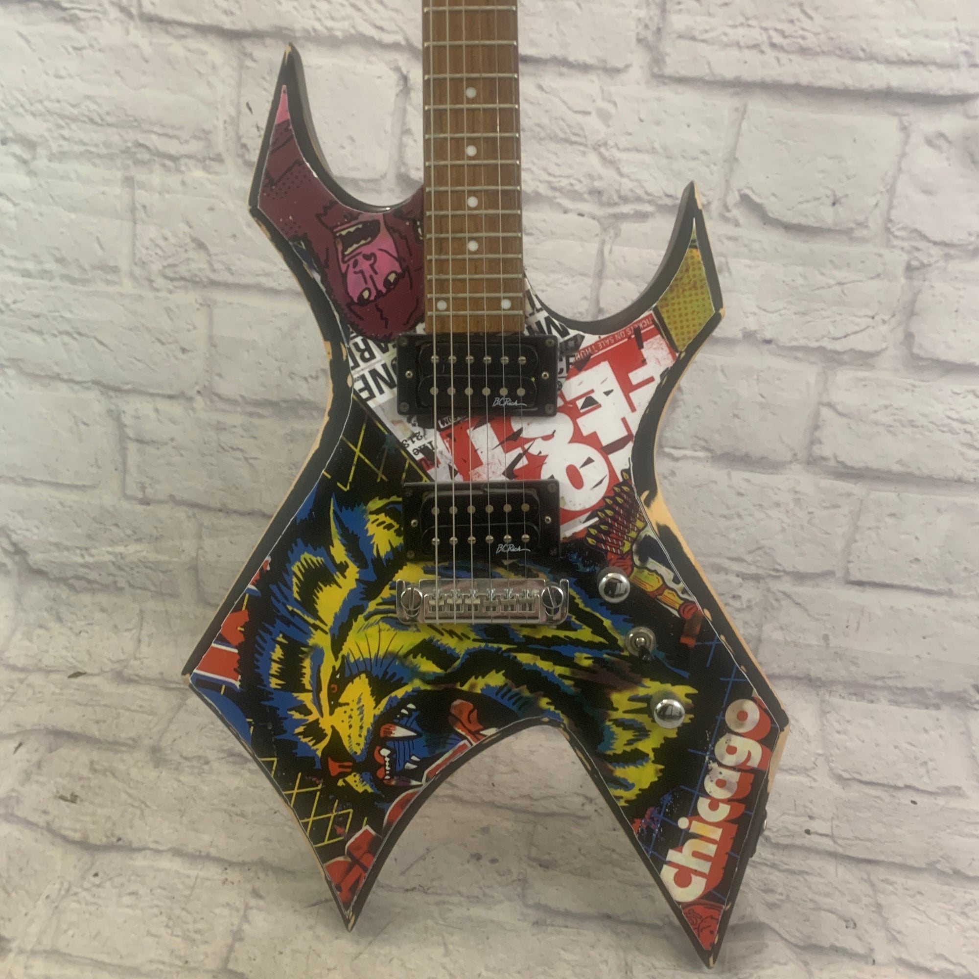 B.C. Rich Warlock Bronze Series (Black/ Custom) - Evolution Music
