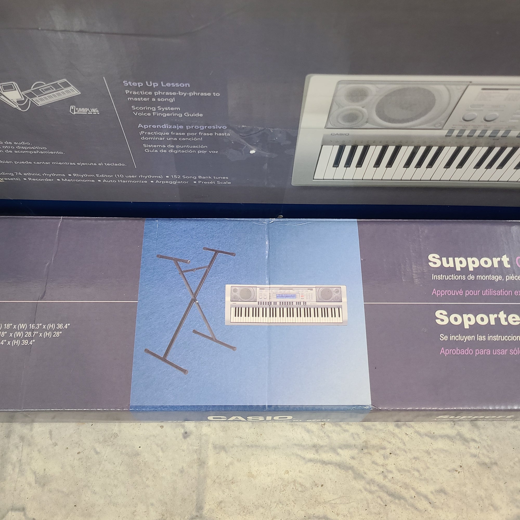 Casio WK-200 Electronic Keyboard w/ accessories