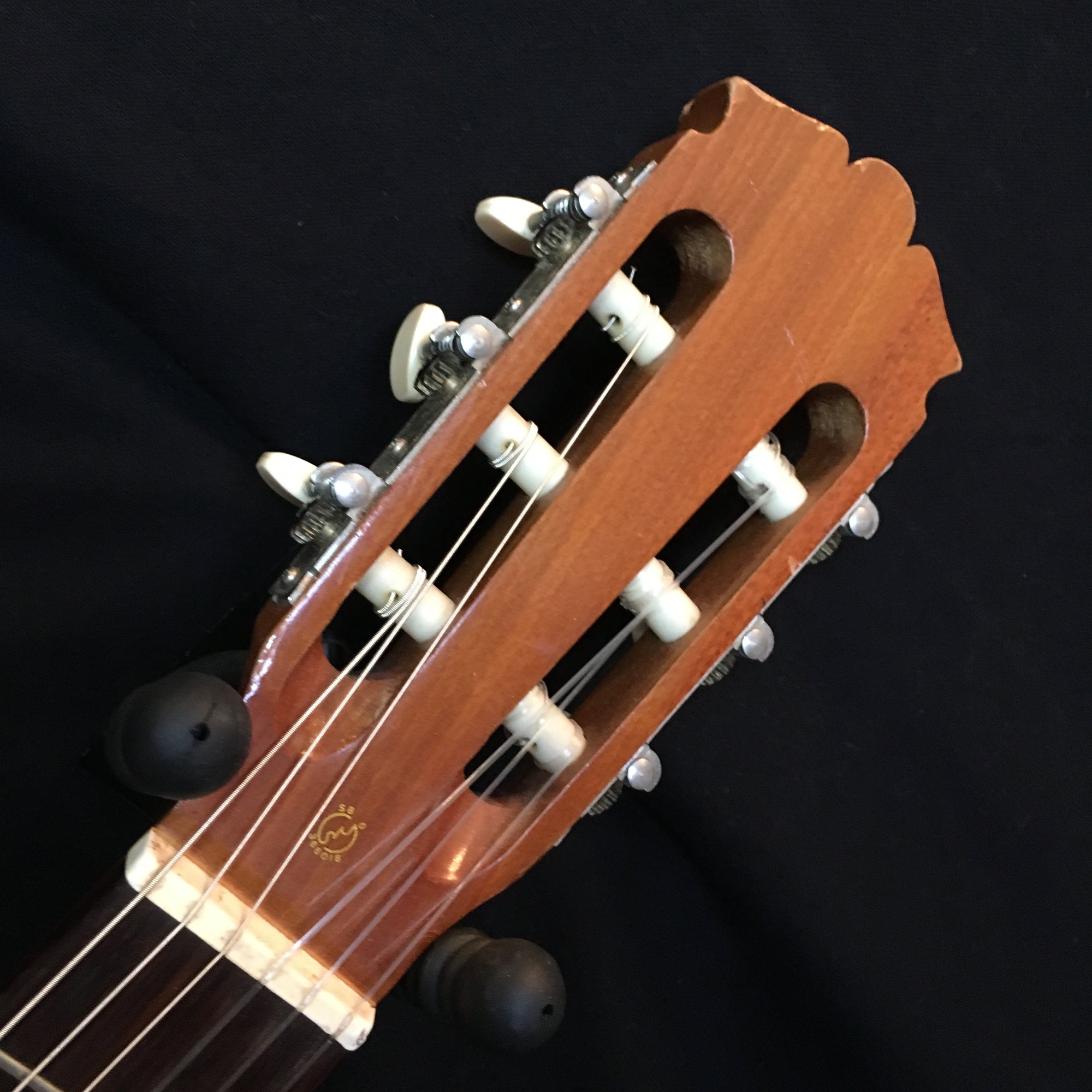 Vintage Dorado Classical *As-is
