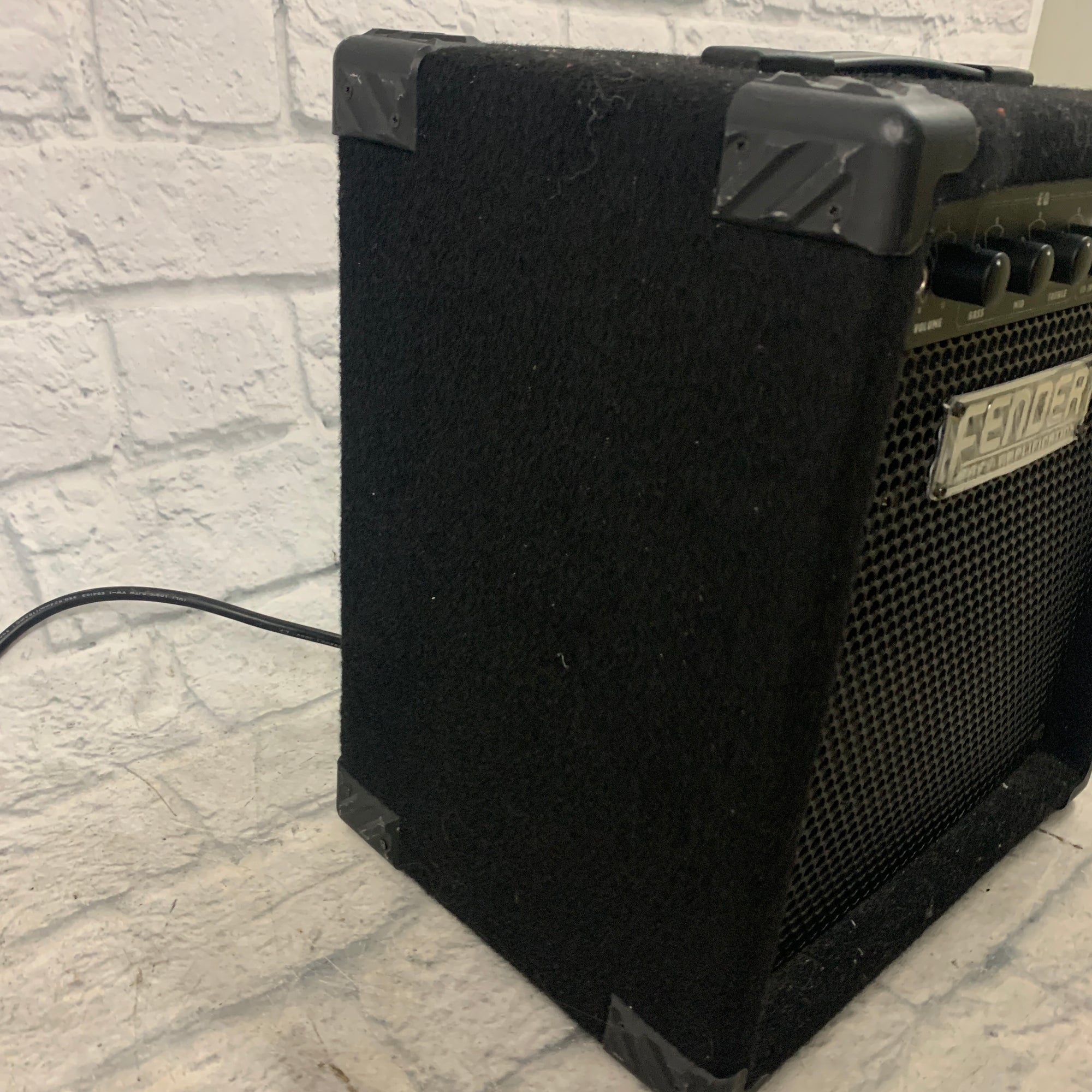 Fender Rumble 15 Bass Guitar Combo Amp