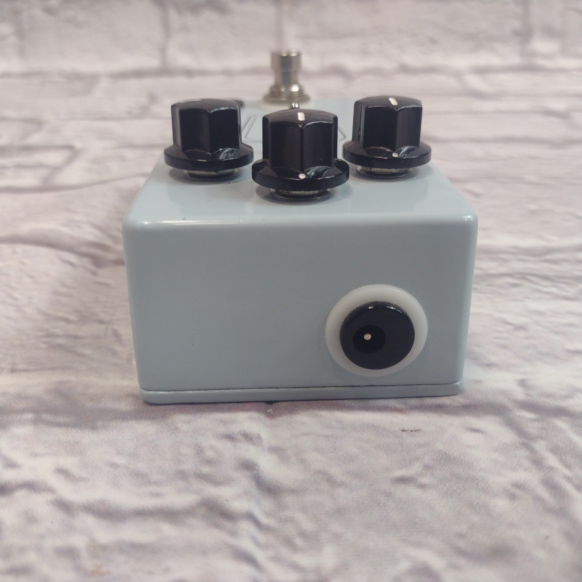 JHS Superbolt Supro Thunderbolt Overdrive Pedal