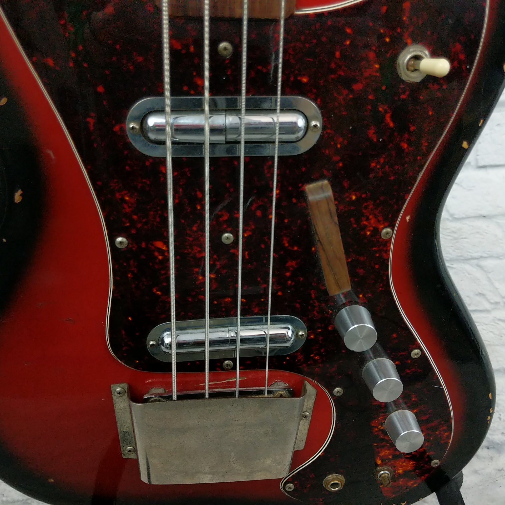 Vintage 1968 Silvertone 1443 Full Scale Electric Bass Guitar - Danelectro USA