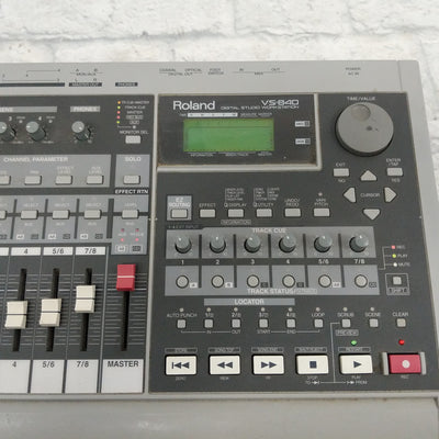 Roland VS-840 Digital Studio Workstation Recorder - Evolution Music