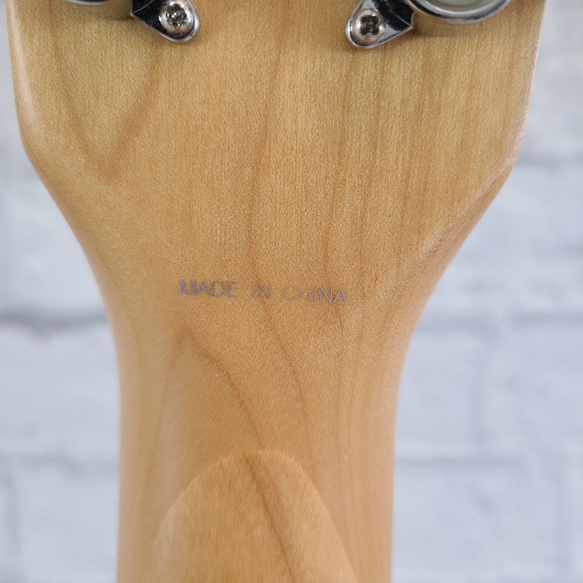 Hohner HW 640 NFT Acoustic Guitar