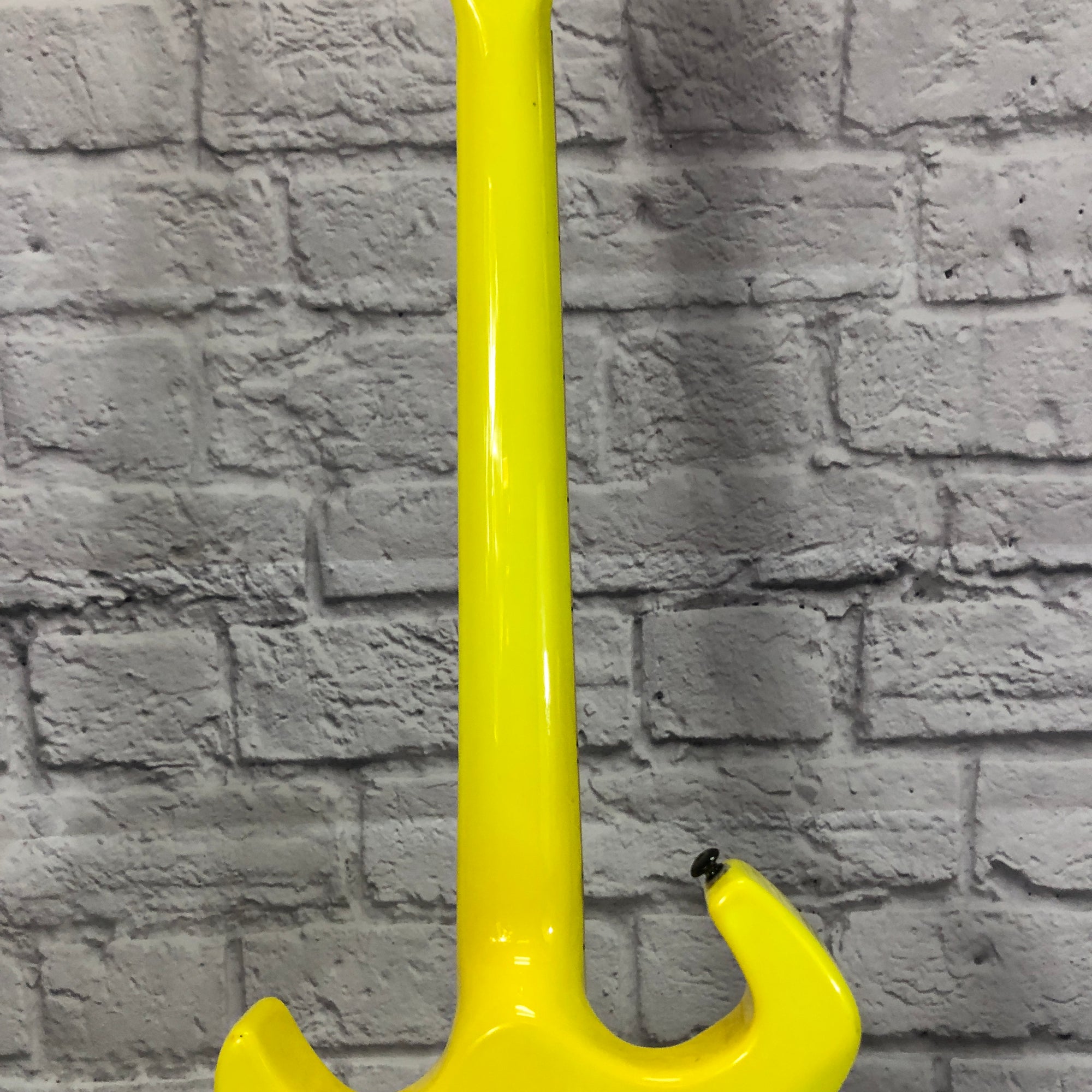 Switch Vibracell Wild 1 Yellow Electric Guitar