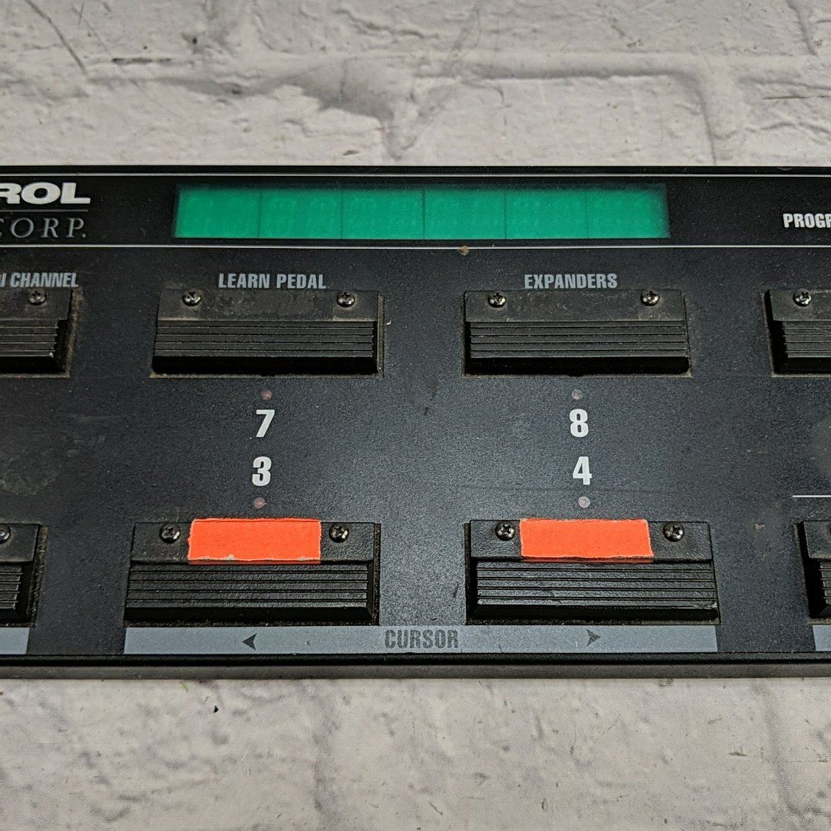 Digital Music Corp. GCX Audio Switcher w. Ground Control Footswitch