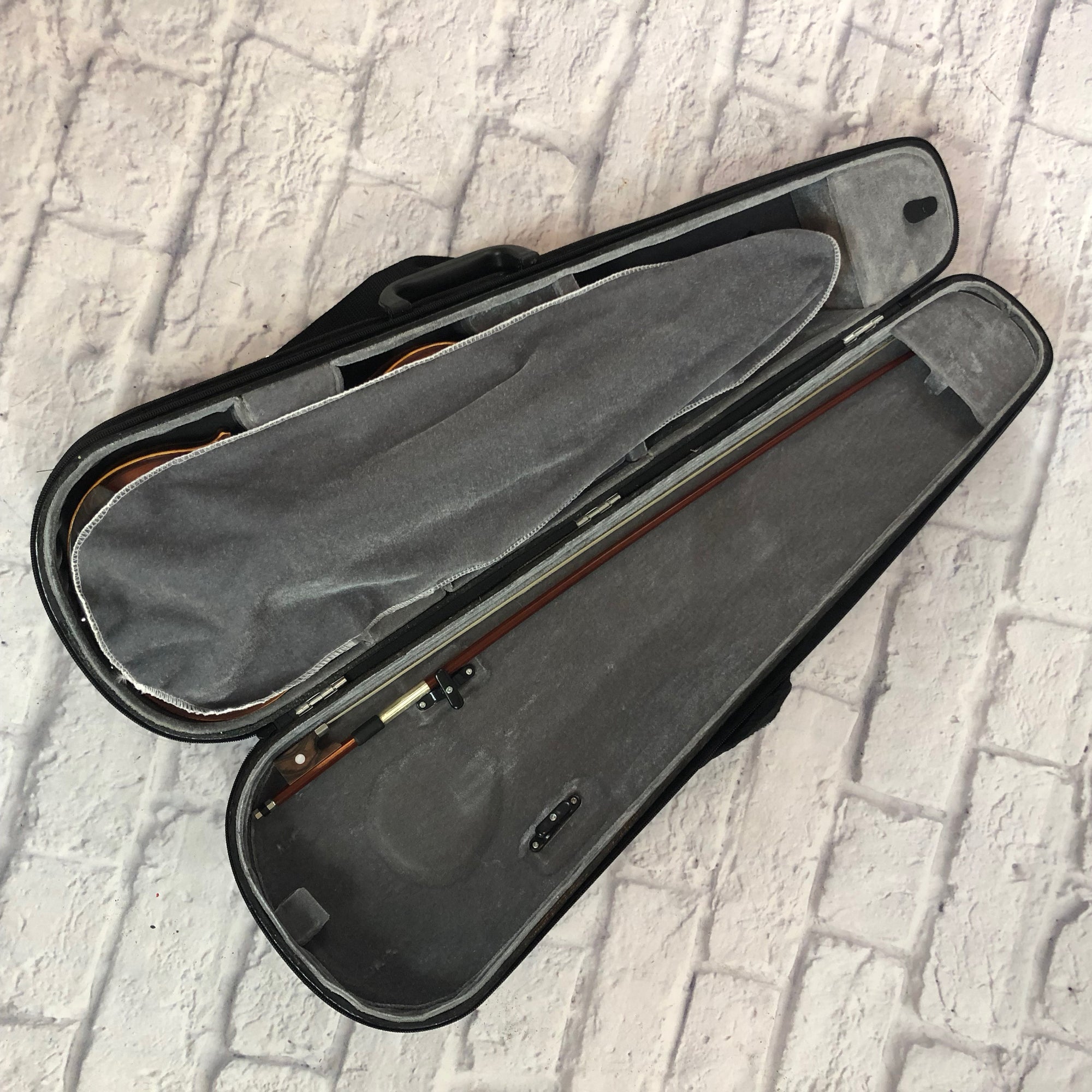 Helmke Viola with Case and Bow