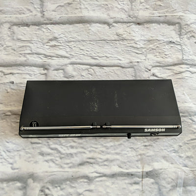 Samson SR-22 VHF-FM Wireless Unit w/ Shure SM58