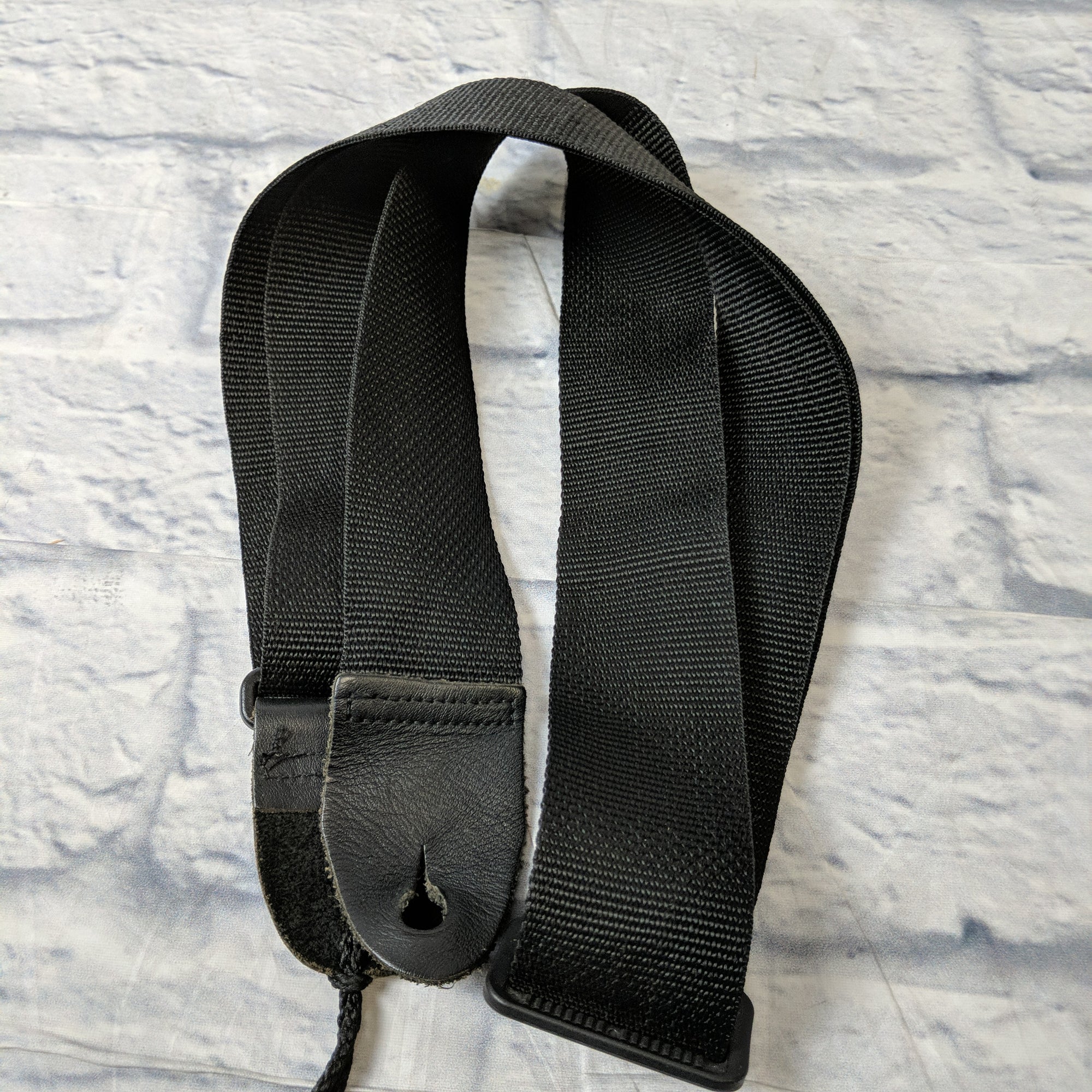 No Name poly guitar strap black