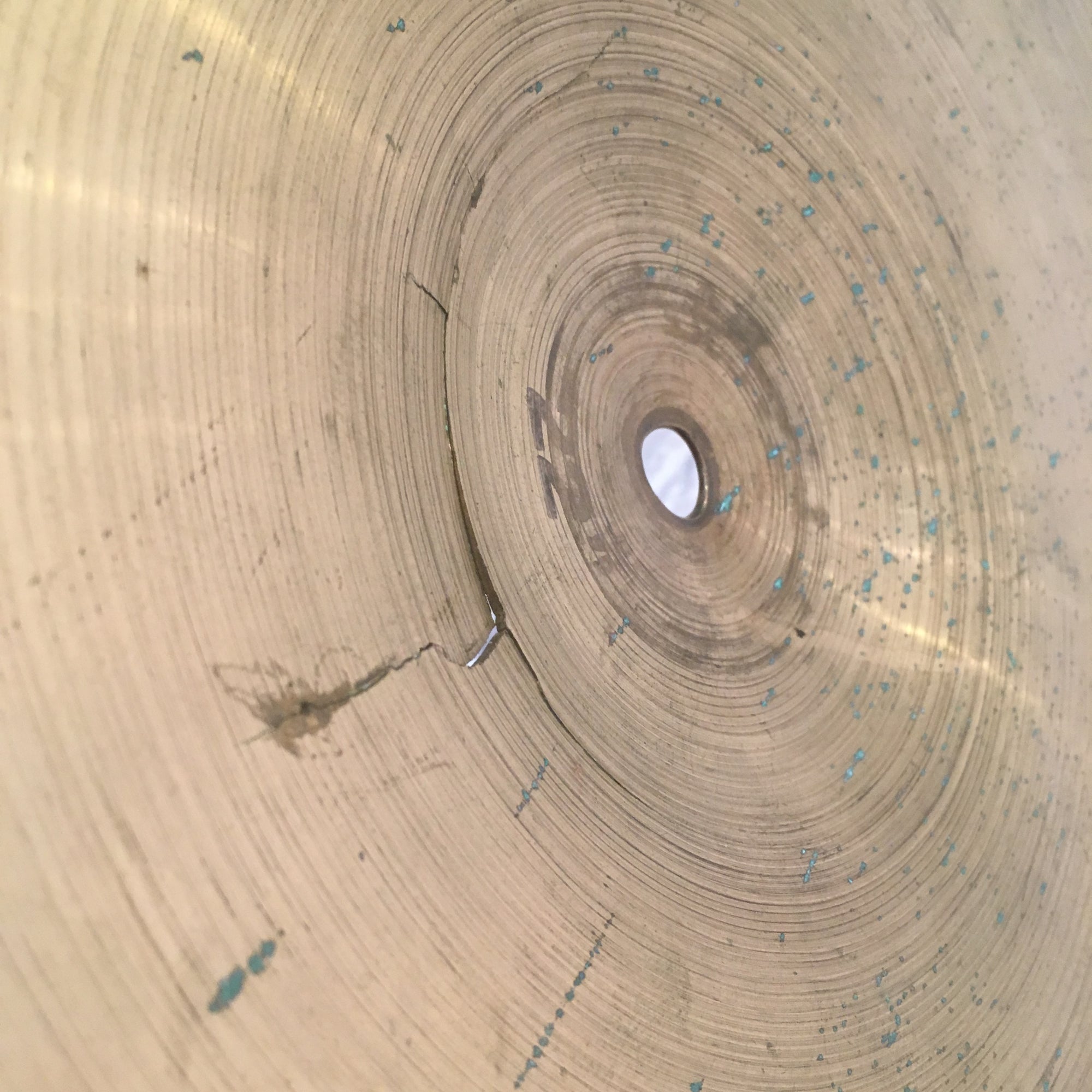 1976 Vintage 22in Paiste 2002 Black Logo Bonham CRACKED Ride Cymbal