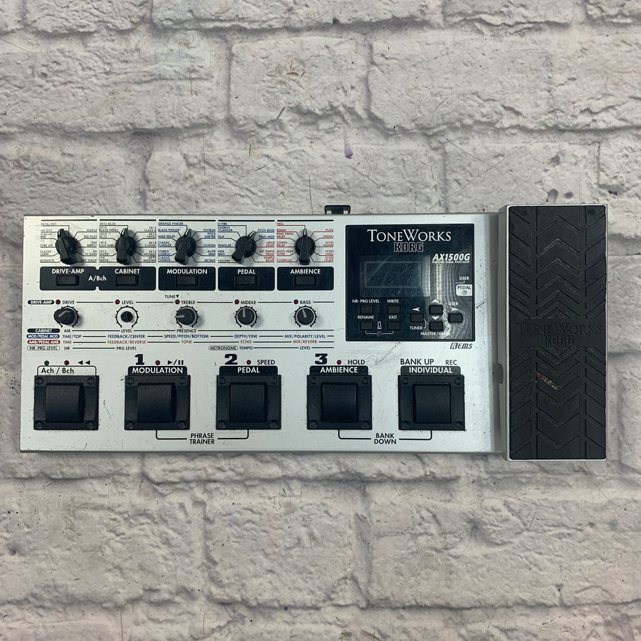 Korg Tone Works AX1500G w/ power supply