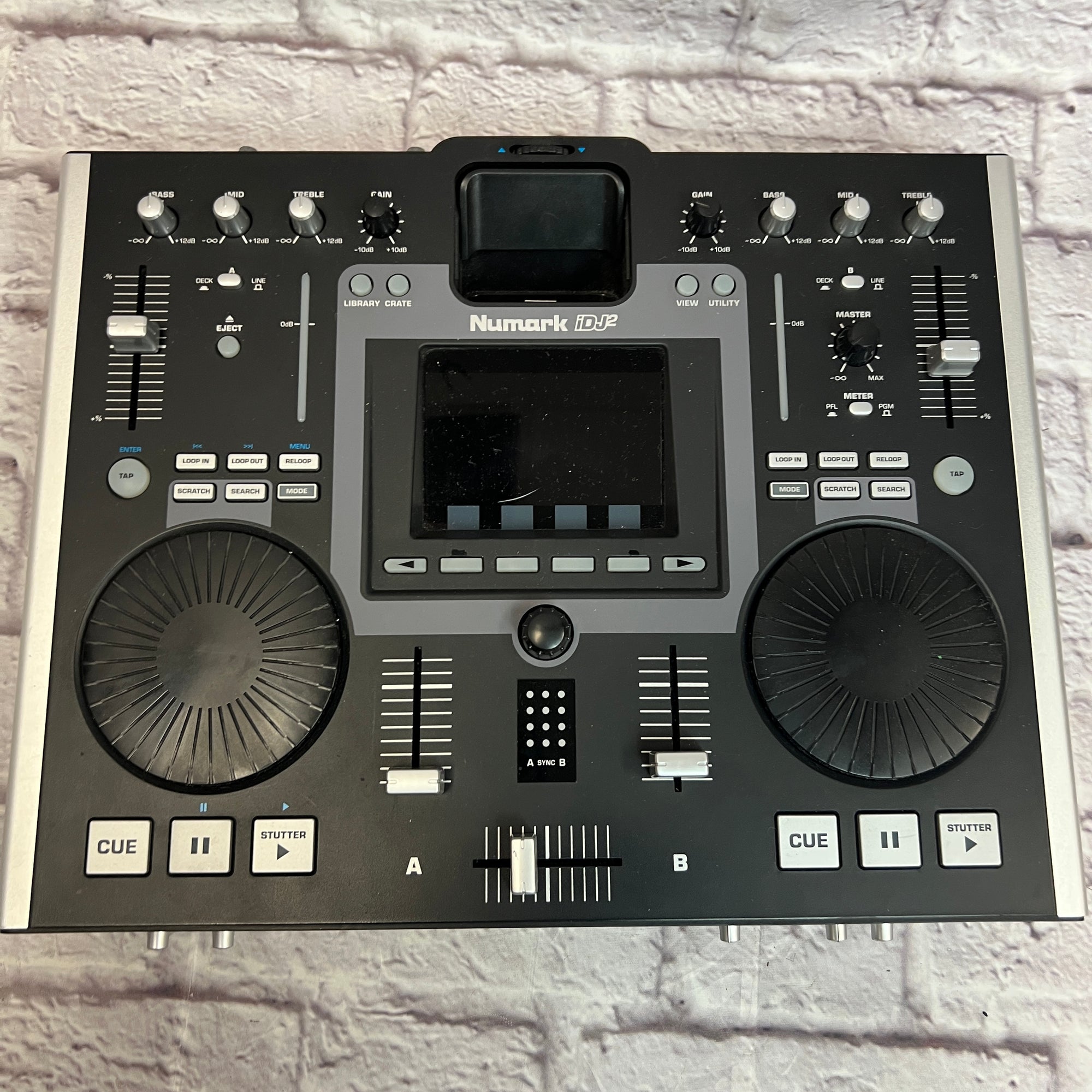 【完動品】Numark iDJ2 iPod一台でDJプレイ iDJ2 - Numark iDJ2 - Audiofanzine