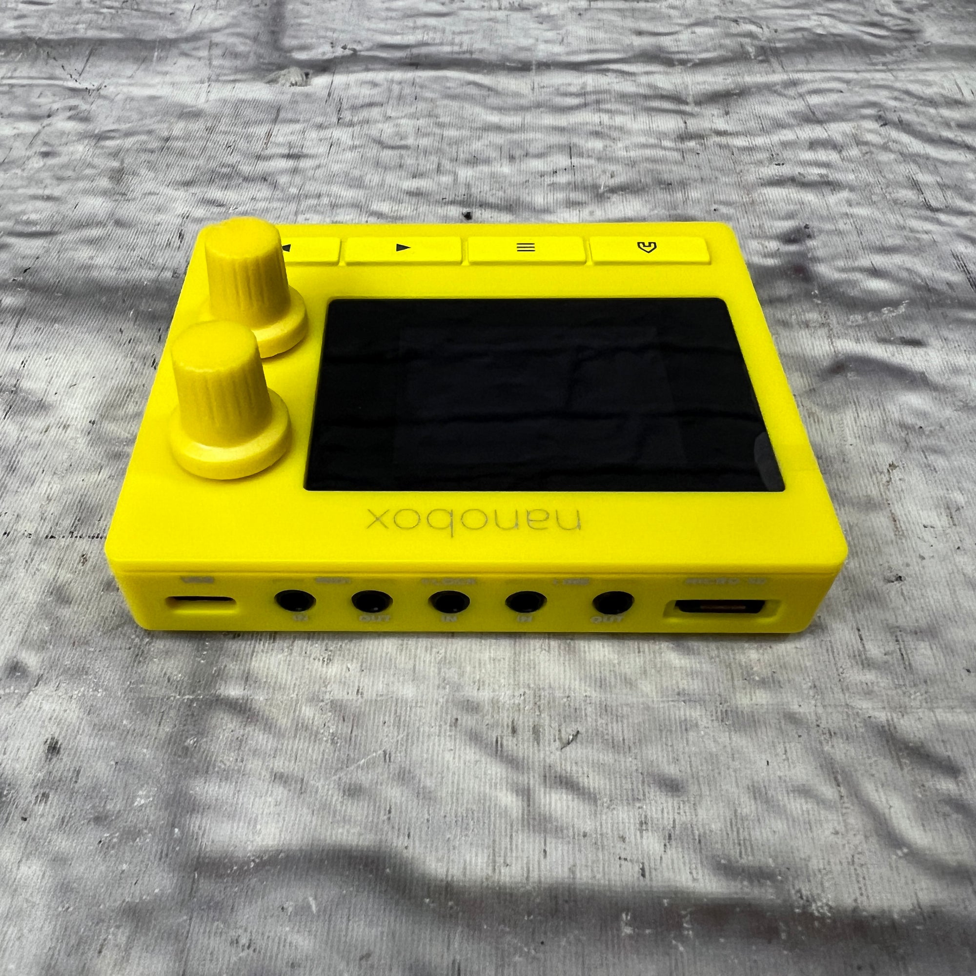 1010music Lemondrop Digital Synth