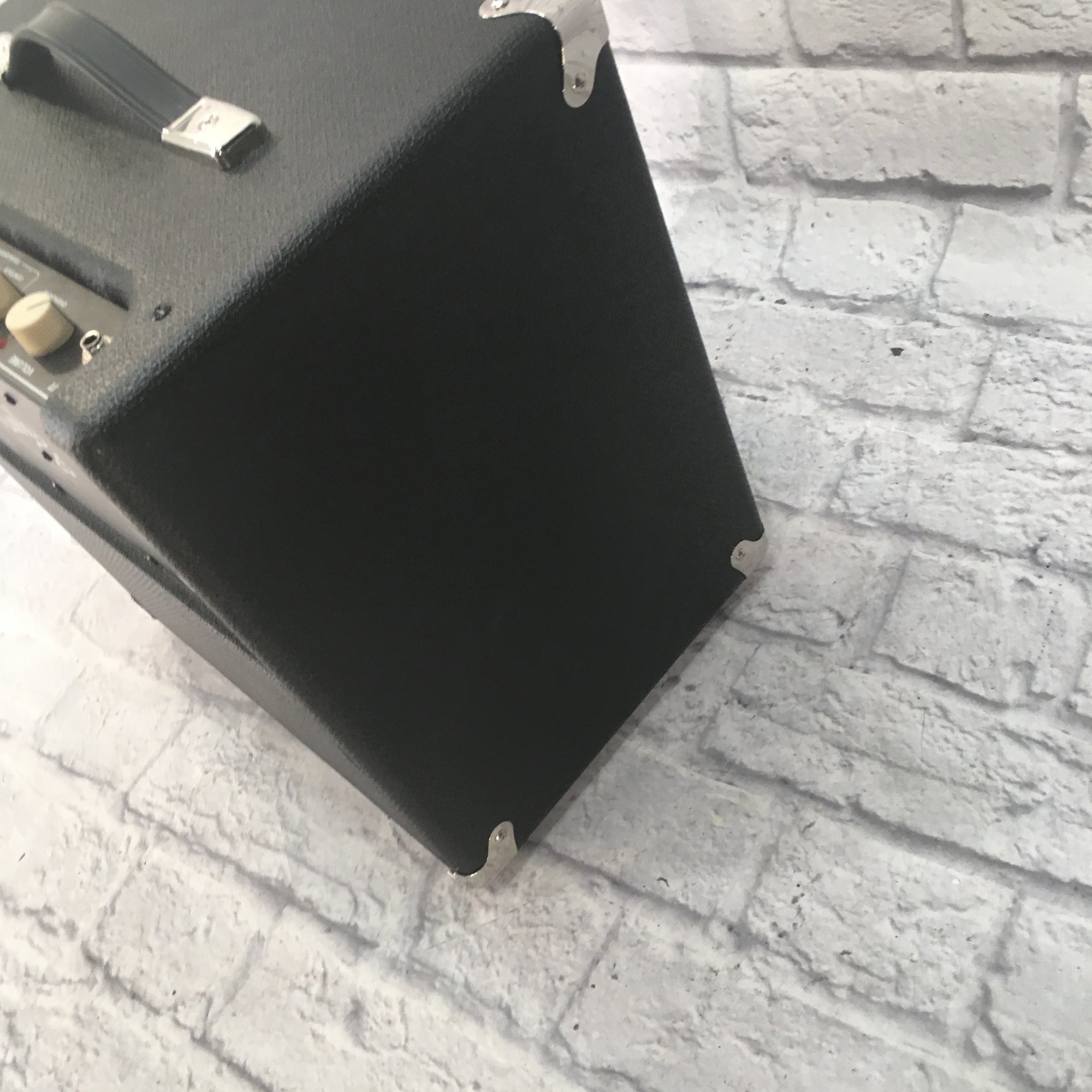 Fender Rumble 25 25w Bass Combo Amplifier