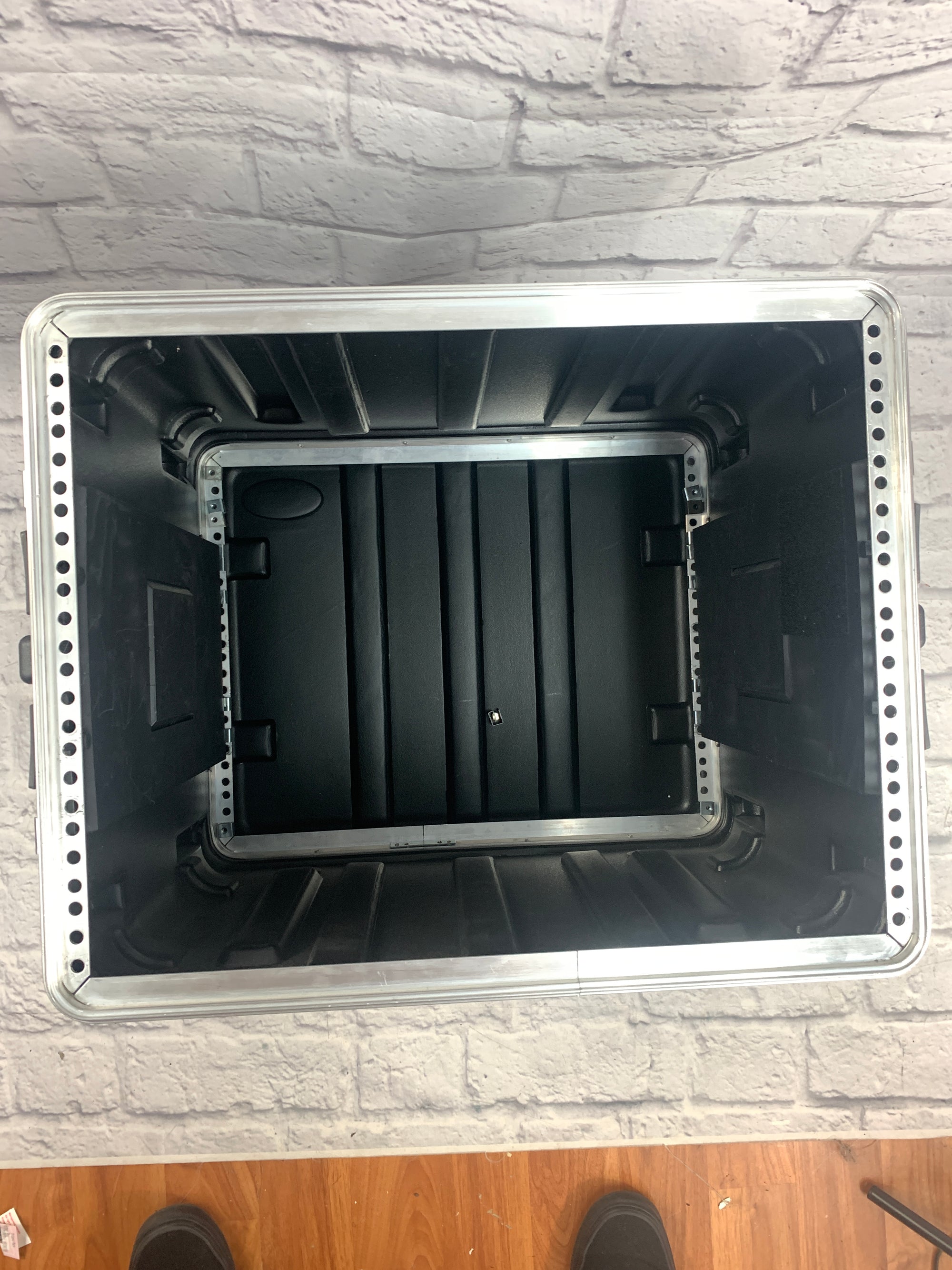 SKB 8 Space Rack Case