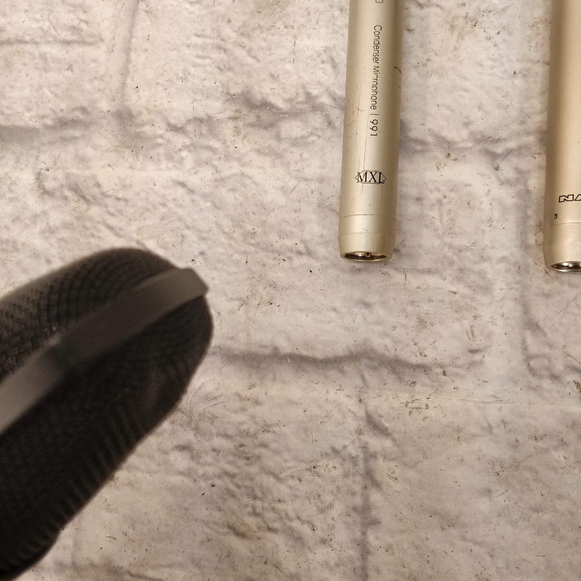Nady 3pc Microphone Set w Diaphragm Condenser Microphone and Two CM90 Condenser Microphones