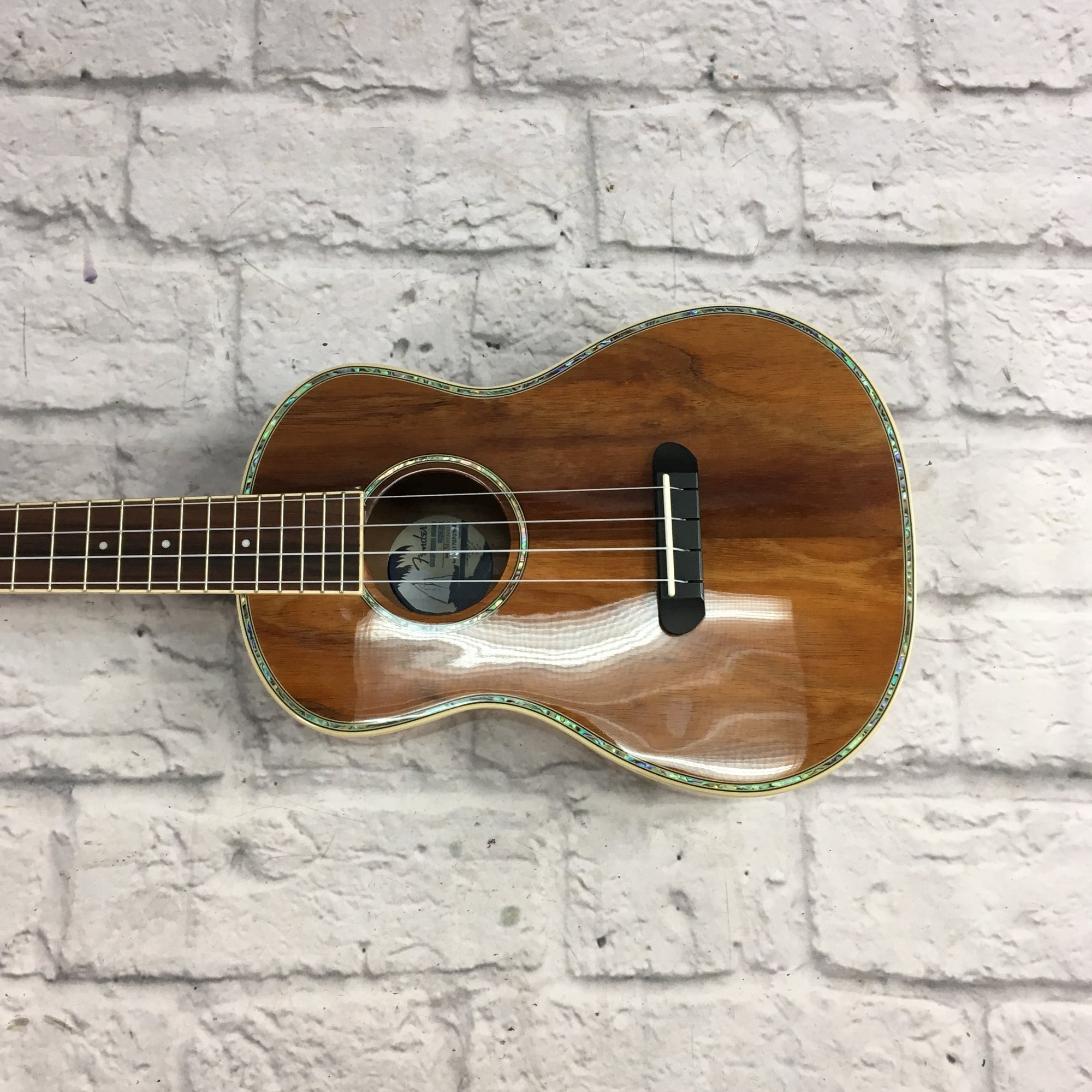 Fender Montecito Tenor Ukulele