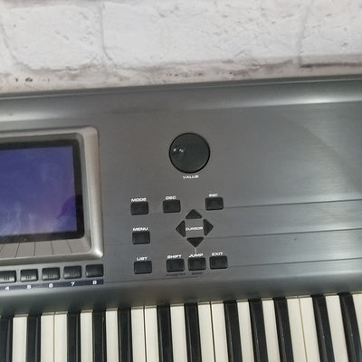 Roland Fantom FA76 76 Key Keyboard