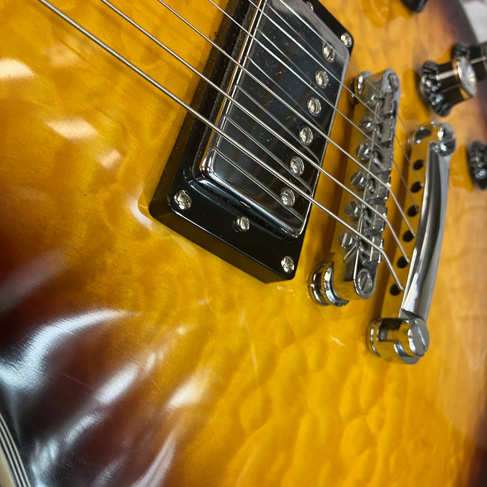 Unknown NOT A GIBSON LP Custom Style Solid Body